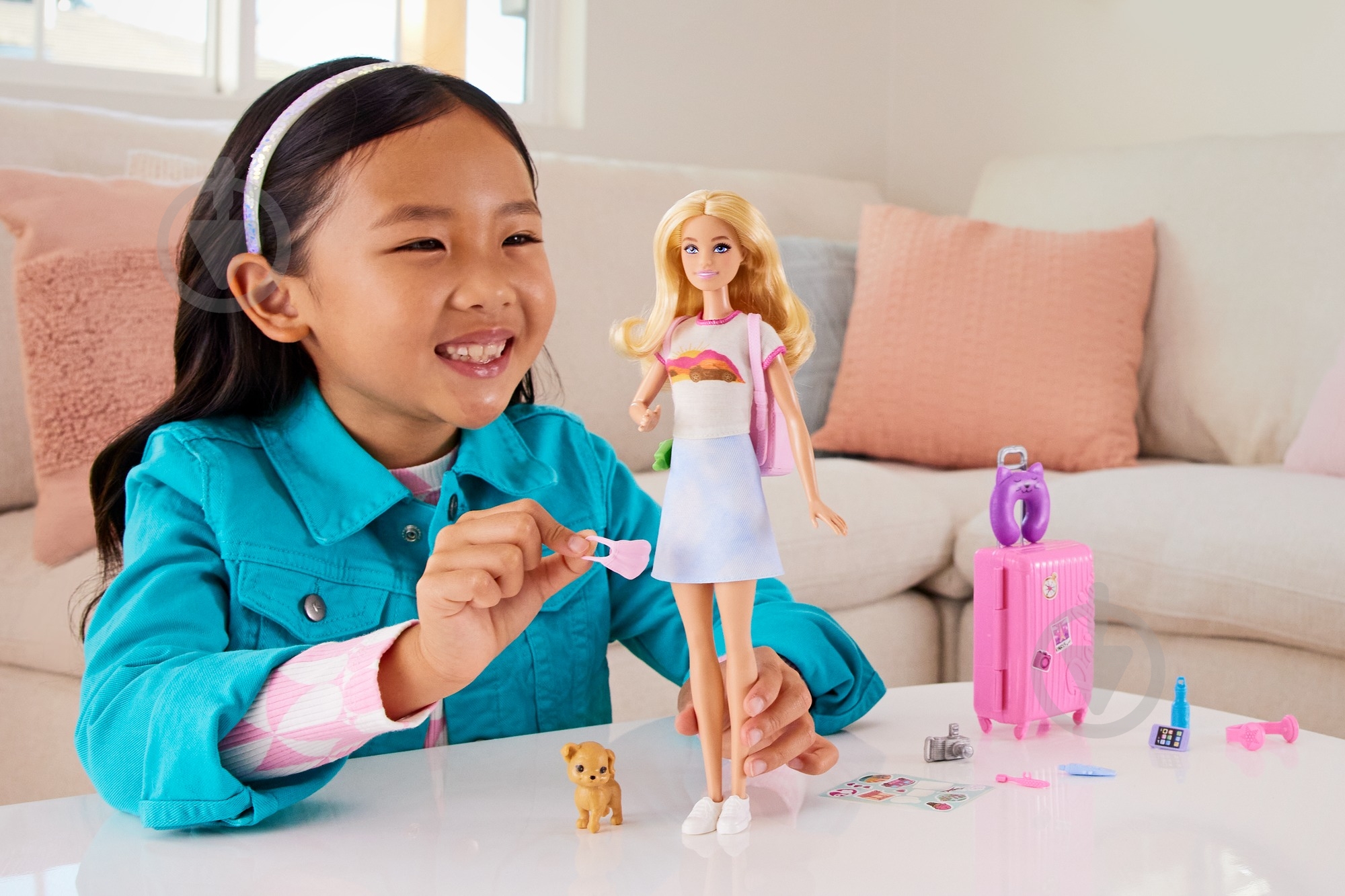 Кукла Barbie Путешественница HJY18 - фото 2