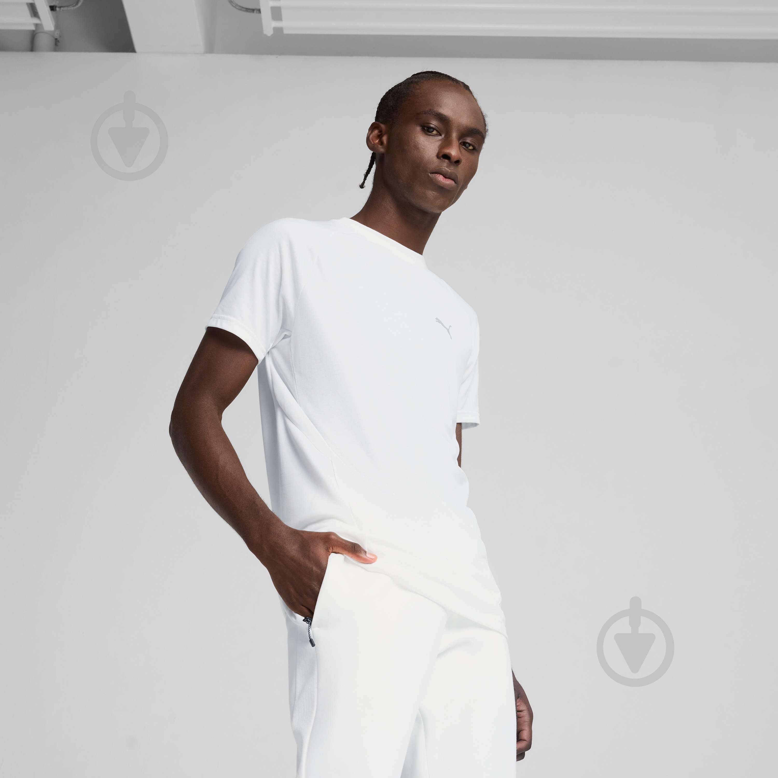 Футболка Puma EVOSTRIPE Tee 68461102 р.M белый - фото 3 Футболка Puma EVOSTRIPE Tee 68461102 р.M белый - фото 3