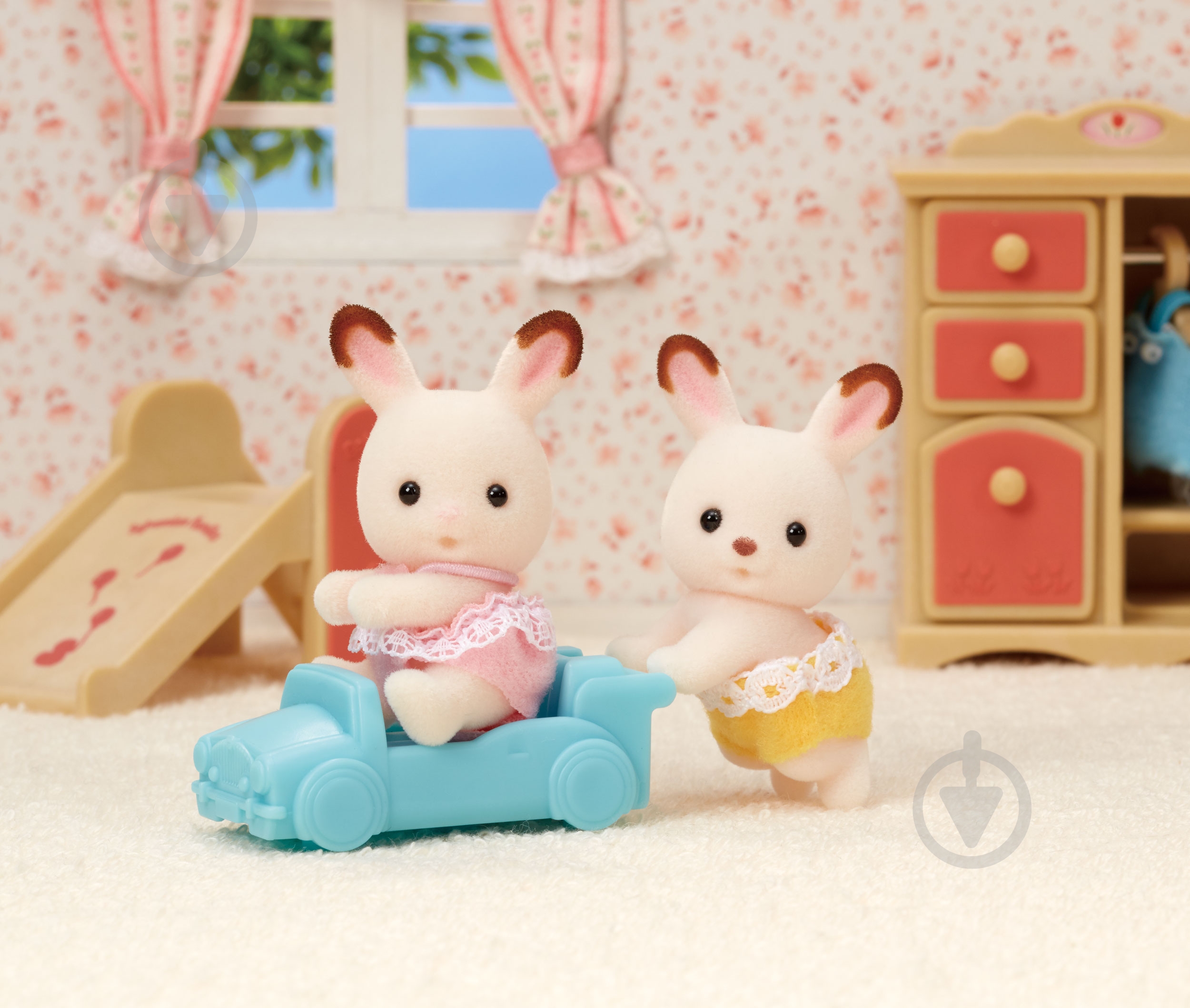 Фігурка колекційна Sylvanian Families Шоколадные Кролики-двойняшки на машинке 5420 - фото 3