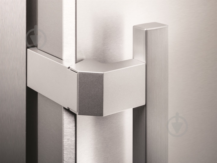 УЦЕНКА! Холодильник Liebherr CBNEF 5735 (УЦ №92) - фото 9