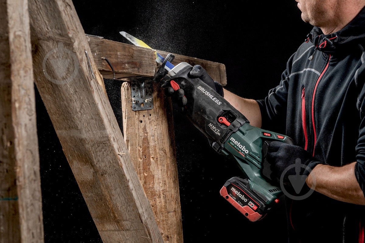 Пила шабельна Metabo SSEP 18 LTX BL MVT (2x 8,0Ah LiHD, ASC 145, metabox 145 L) 602258810 - фото 2 Пила шабельна Metabo SSEP 18 LTX BL MVT (2x 8,0Ah LiHD, ASC 145, metabox 145 L) 602258810 - фото 2