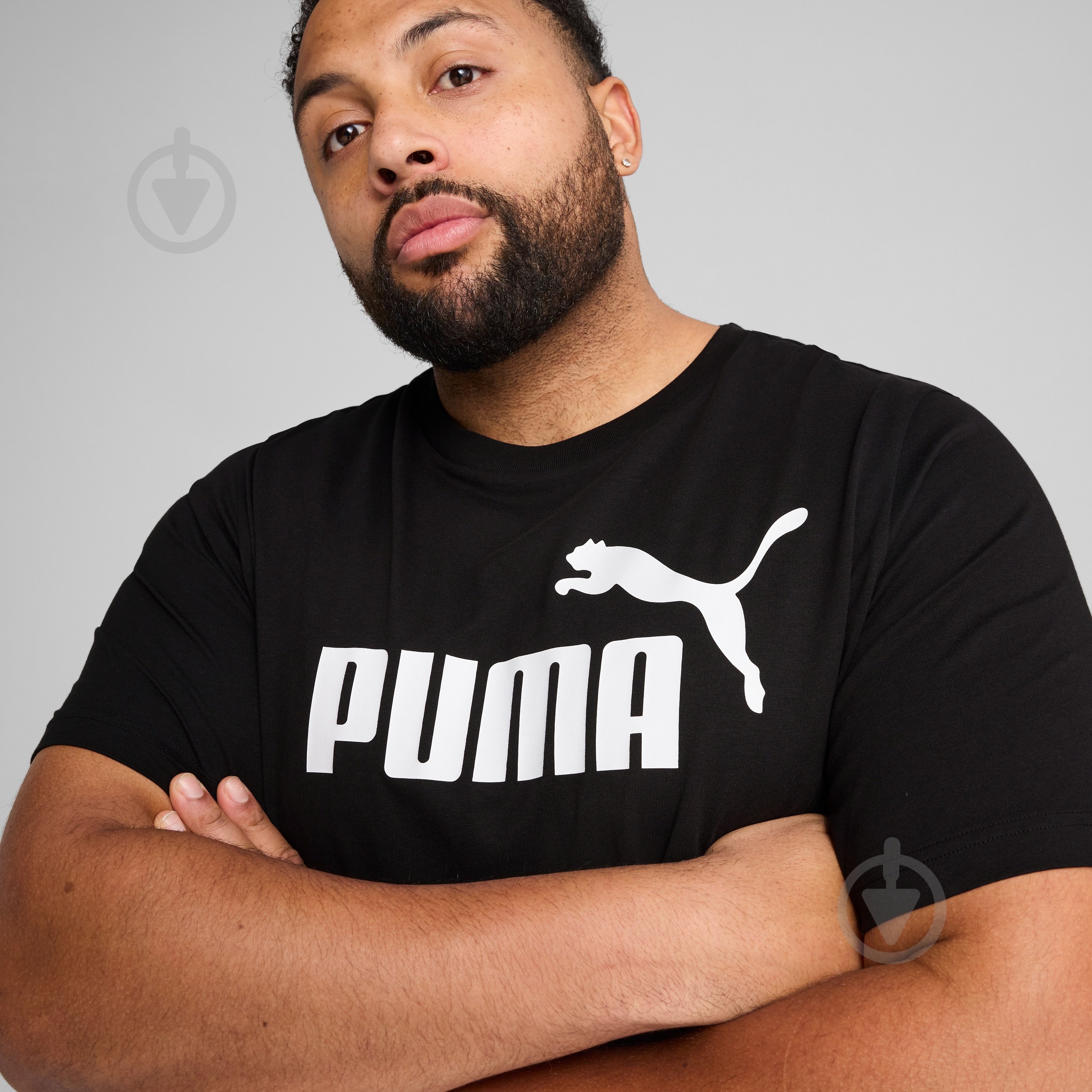 Футболка Puma ESS No. 1 Logo Tee 68253201 р.S чорний - фото 7 Футболка Puma ESS No. 1 Logo Tee 68253201 р.S чорний - фото 7