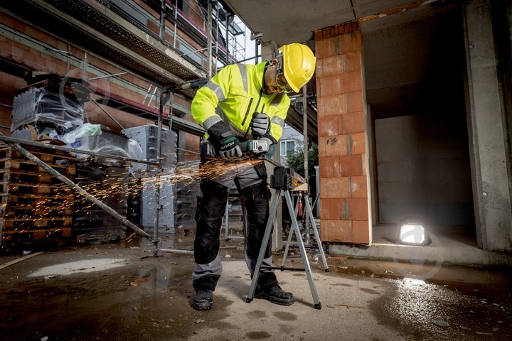 Болгарка (угловая шлифмашина) Metabo W 18 L BL 9-125 602374510 - фото 5