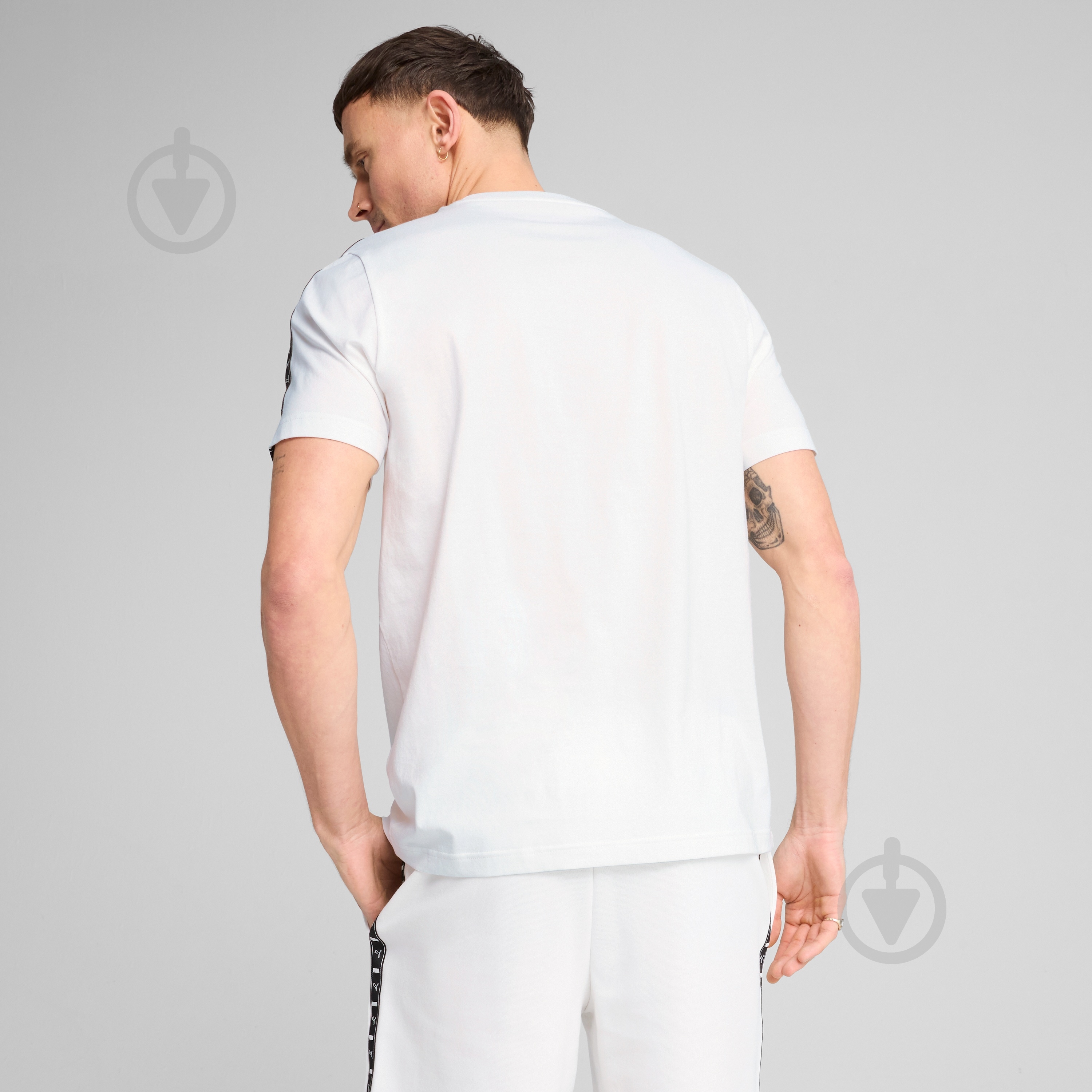 Футболка Puma ESS TAPE Tee 68467402 р.XL білий - фото 4 Футболка Puma ESS TAPE Tee 68467402 р.XL білий - фото 4