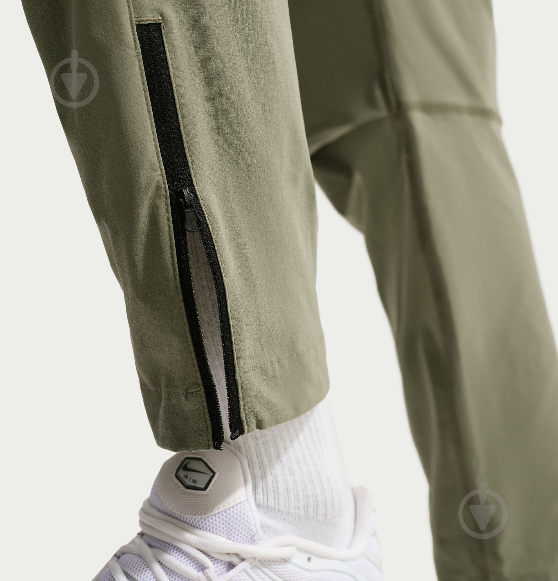 Брюки Nike Nike Tech HM8241-328 р. M хаки - фото 7