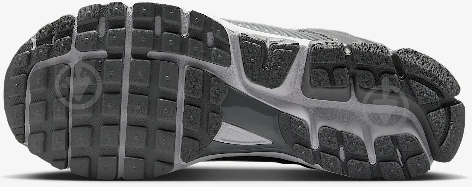 Кроссовки мужские демисезонные Nike ZOOM VOMERO 5 SDE HF1553-003 р.44,5 серые - фото 6 Кроссовки мужские демисезонные Nike ZOOM VOMERO 5 SDE HF1553-003 р.44,5 серые - фото 6