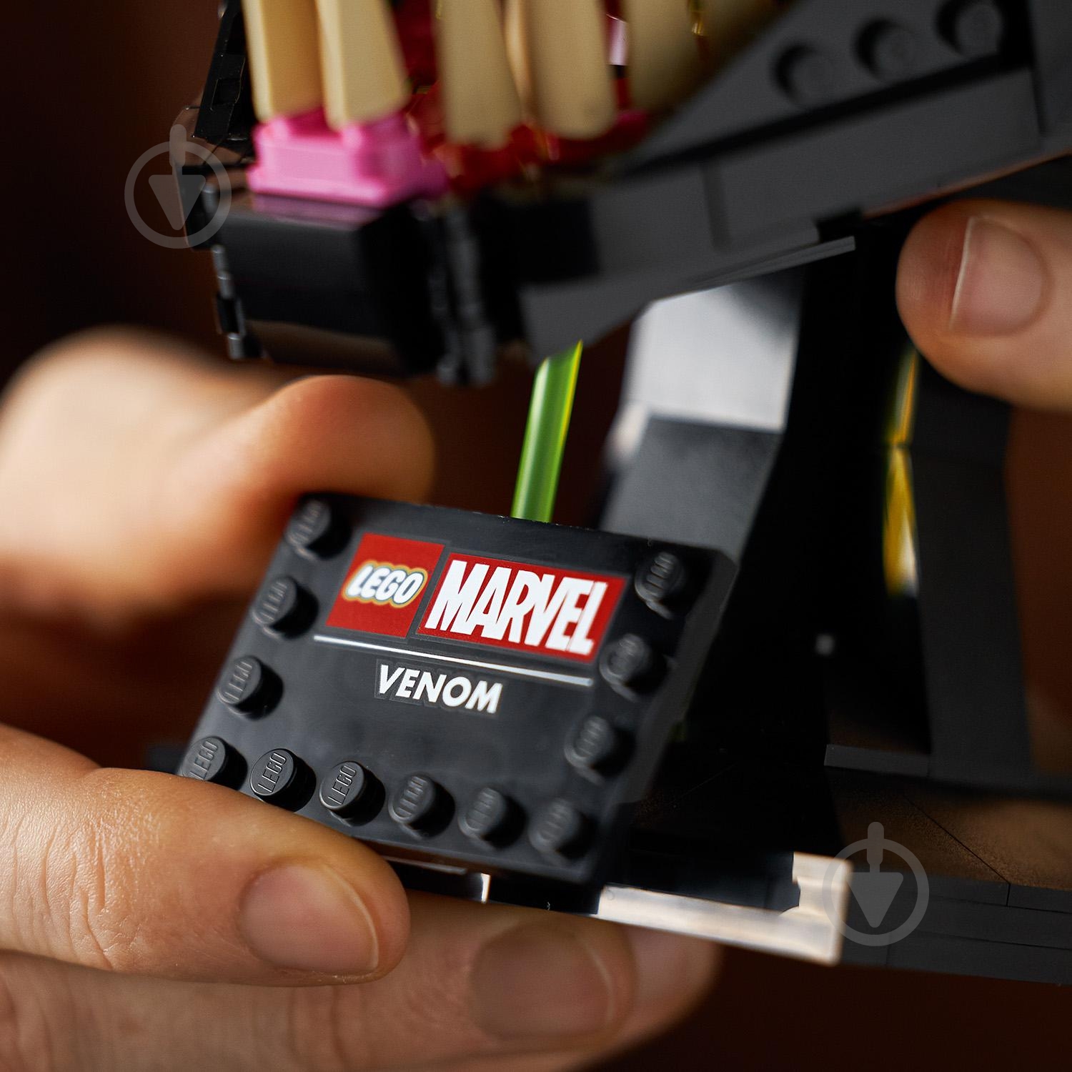 Конструктор LEGO Super Heroes Веном Marvel Spider-Man 76187 - фото 5