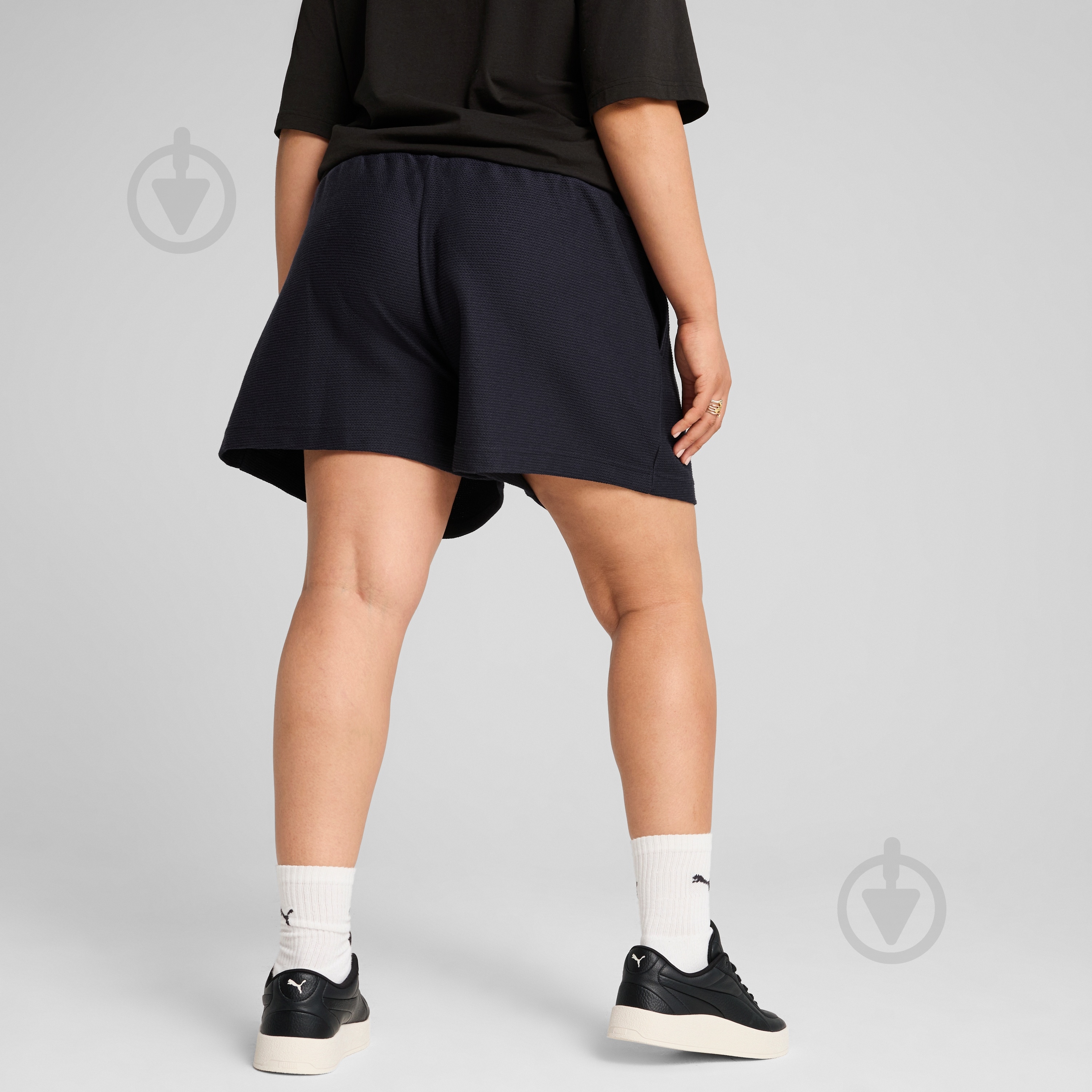 Шорты Puma PREMIUM ESS A-Line Shorts 4' Jacquard 62978216 р. S черный - фото 6 Шорты Puma PREMIUM ESS A-Line Shorts 4' Jacquard 62978216 р. S черный - фото 6