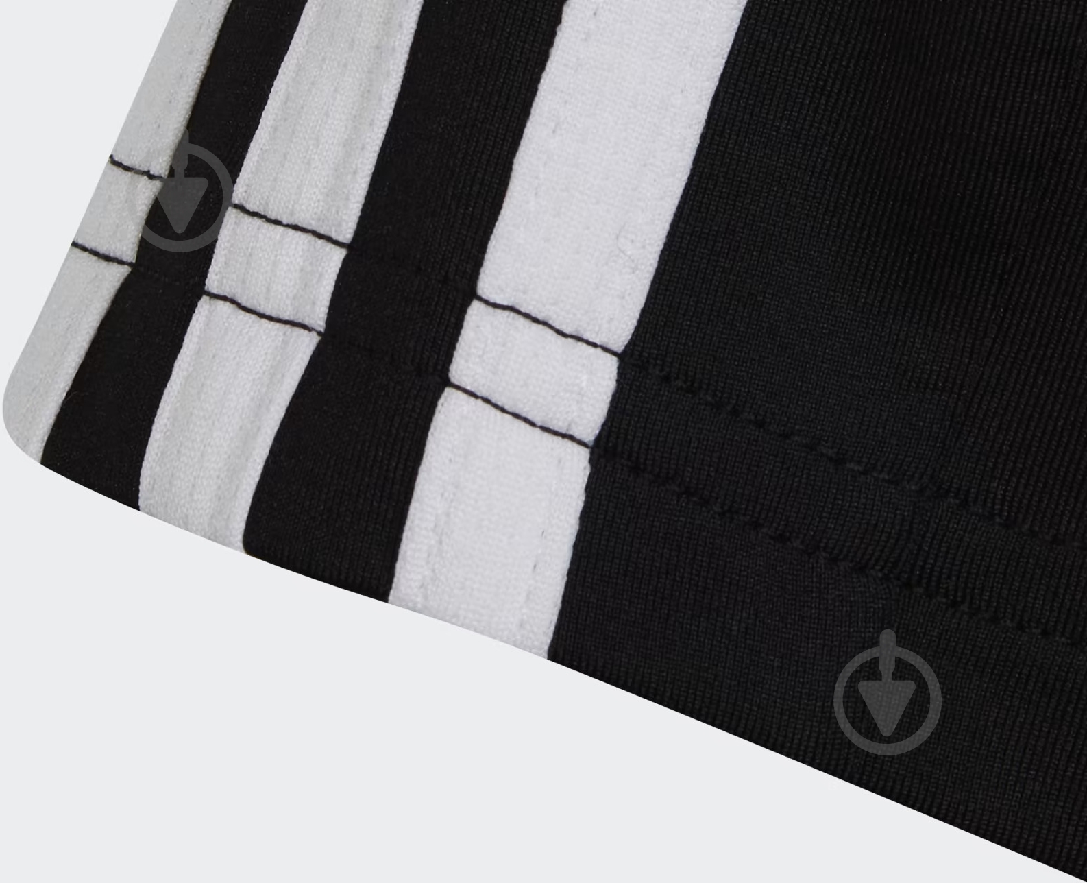 Футболка Adidas HR5772 р.164 черный - фото 2