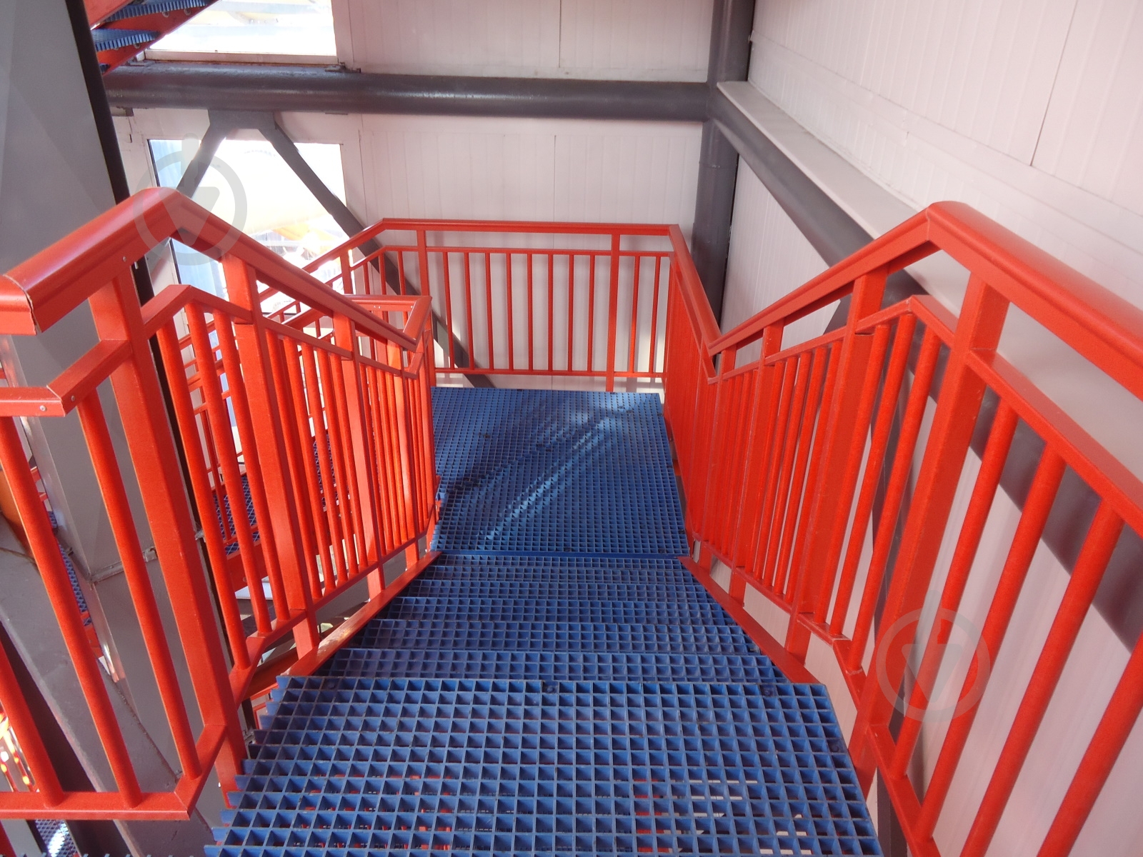 Поручень композитний полімерний (склопластиковий) 60х50х5 мм 3 м - фото 9