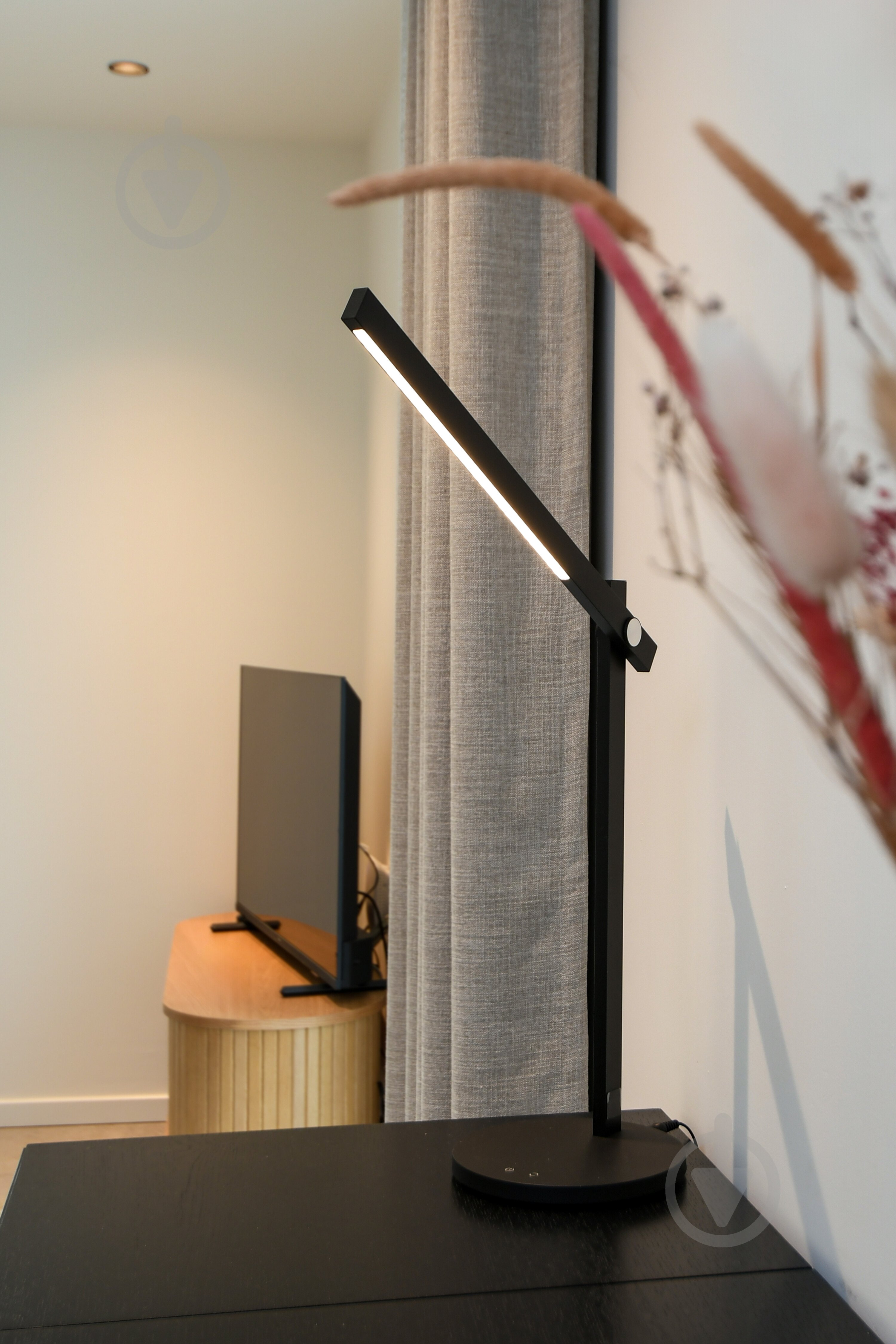 ВИТРИНА! Настольная лампа Ledvance ALU dim ССТ 7 Вт черный - фото 7 ВИТРИНА! Настольная лампа Ledvance ALU dim ССТ 7 Вт черный - фото 7