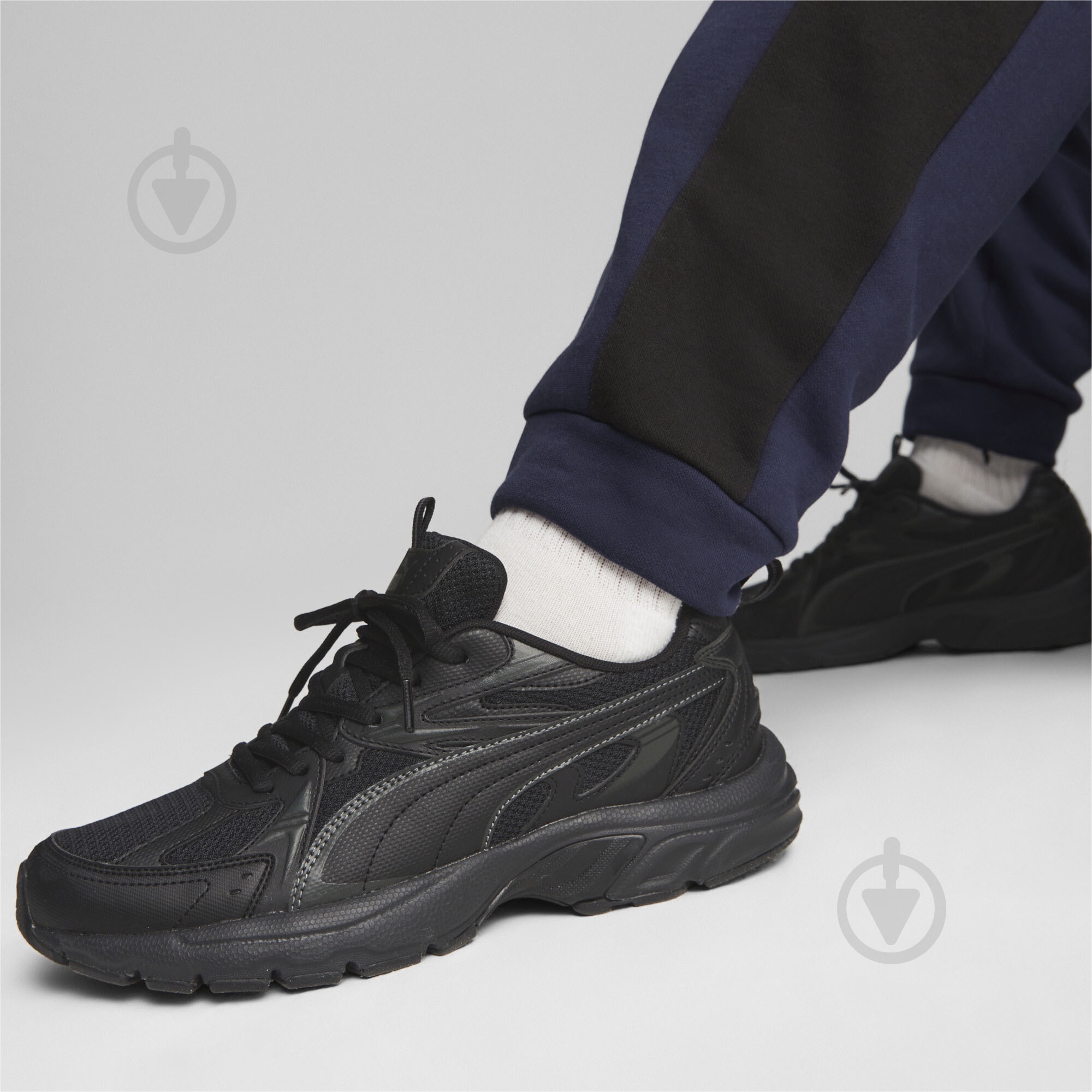 Кроссовки мужские демисезонные Puma MILENIO TECH 39232202 р.41 черные - фото 6