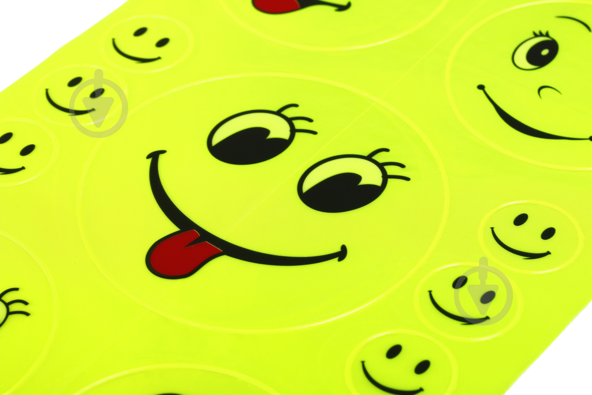 Набор стикеров светоотражающих Смайл - фото 3 Набор стикеров светоотражающих Смайл - фото 3