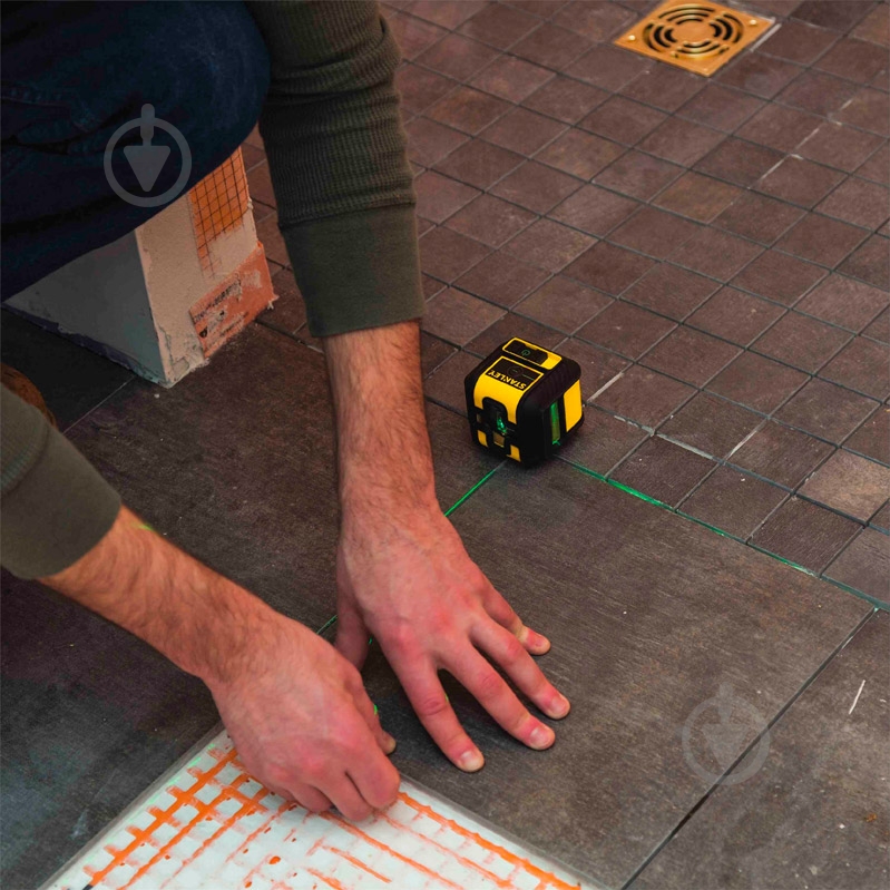 Рівень лазерний Stanley Cross90® Green Beam STHT77592-1 - фото 5 Рівень лазерний Stanley Cross90® Green Beam STHT77592-1 - фото 5