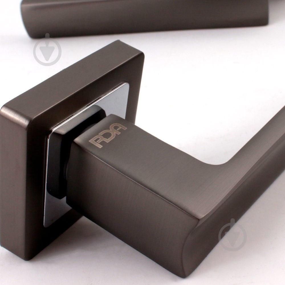 Ручка на розетке RDA Cube титан/хром - фото 2