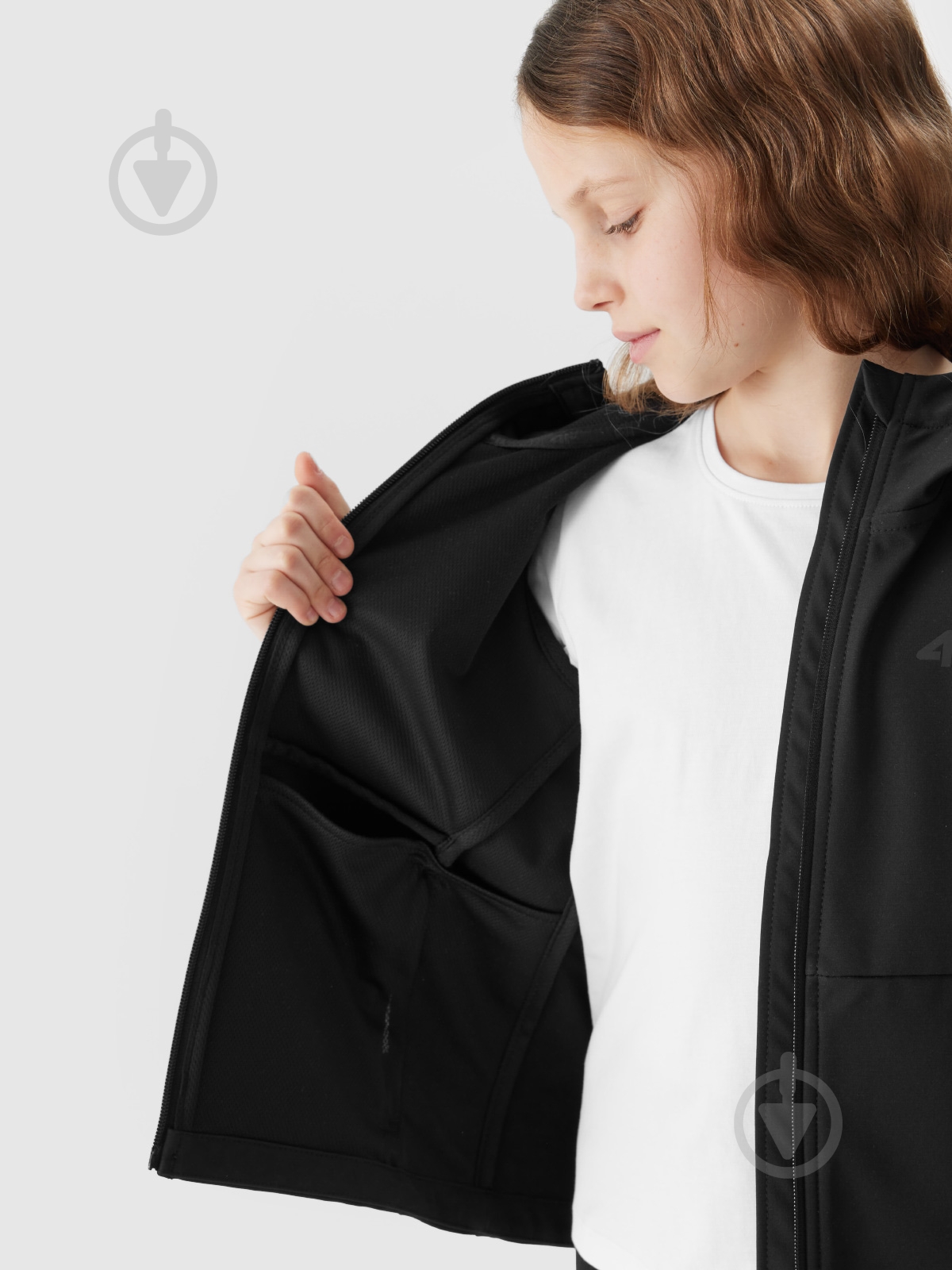 Куртка 4F SOFTSHELL JACKET F206 / SOFTSHELL F206 4FJWSS24TSOFF206-21S р.152 - фото 5 Куртка 4F SOFTSHELL JACKET F206 / SOFTSHELL F206 4FJWSS24TSOFF206-21S р.152 - фото 5