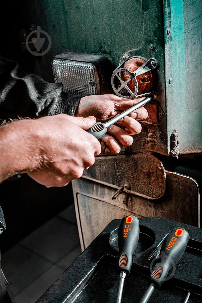 Отвертка NEO tools Torx T15 x 100 мм, CrMo 04-044 - фото 4