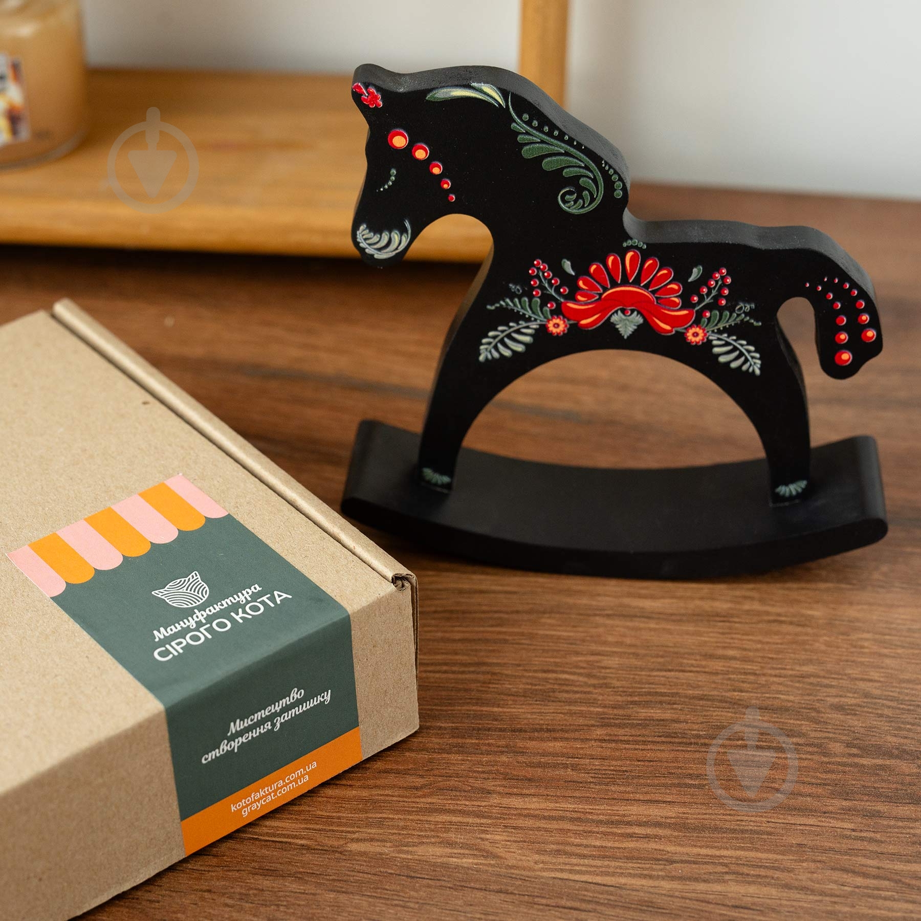 Статуэтка Wood Posters Лошадка-качалка деревянная Петриковка, чёрная - фото 2 Статуэтка Wood Posters Лошадка-качалка деревянная Петриковка, чёрная - фото 2