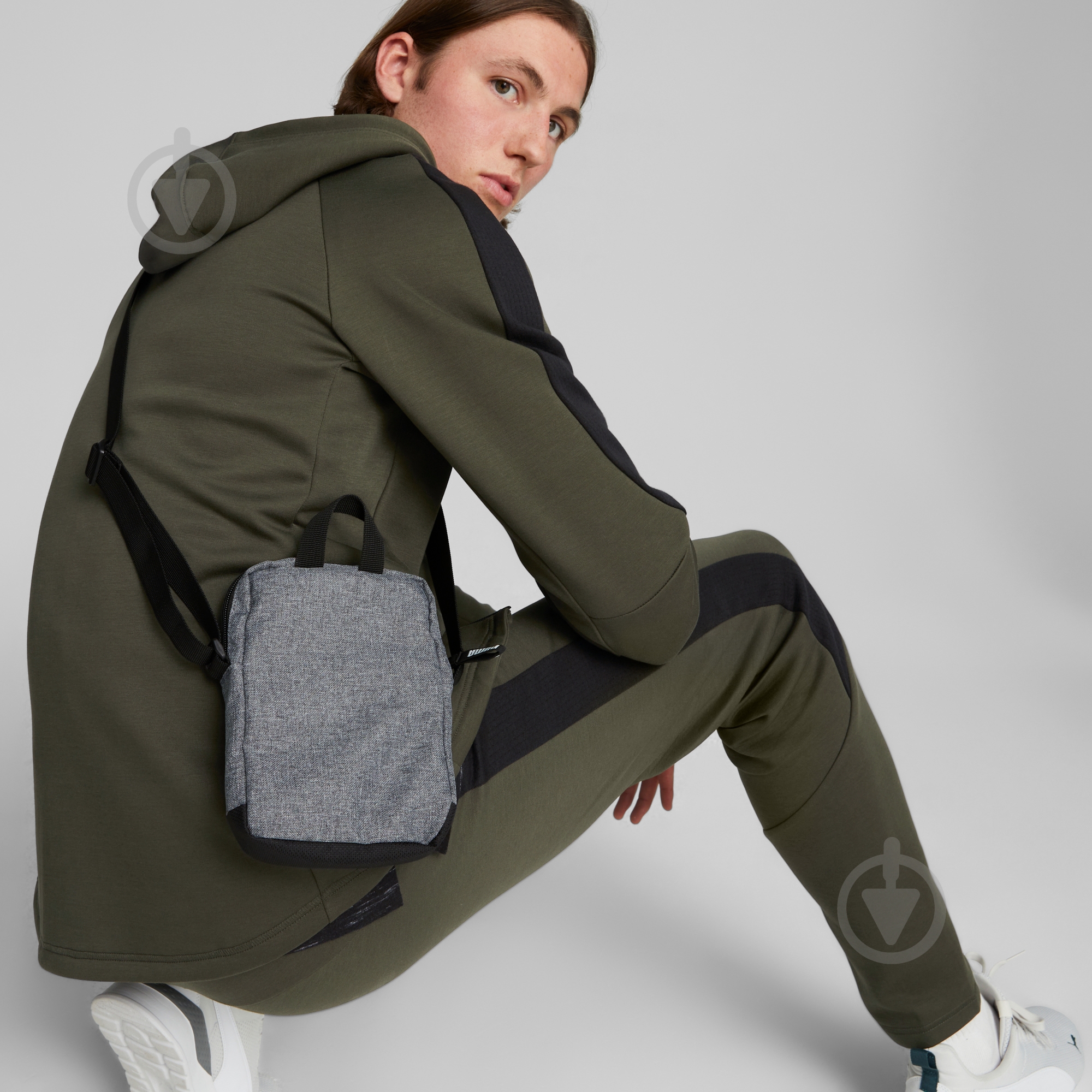 Сумка через плечо Puma BUZZ PORTABLE 07913740 51 л серый - фото 6 Сумка через плечо Puma BUZZ PORTABLE 07913740 51 л серый - фото 6
