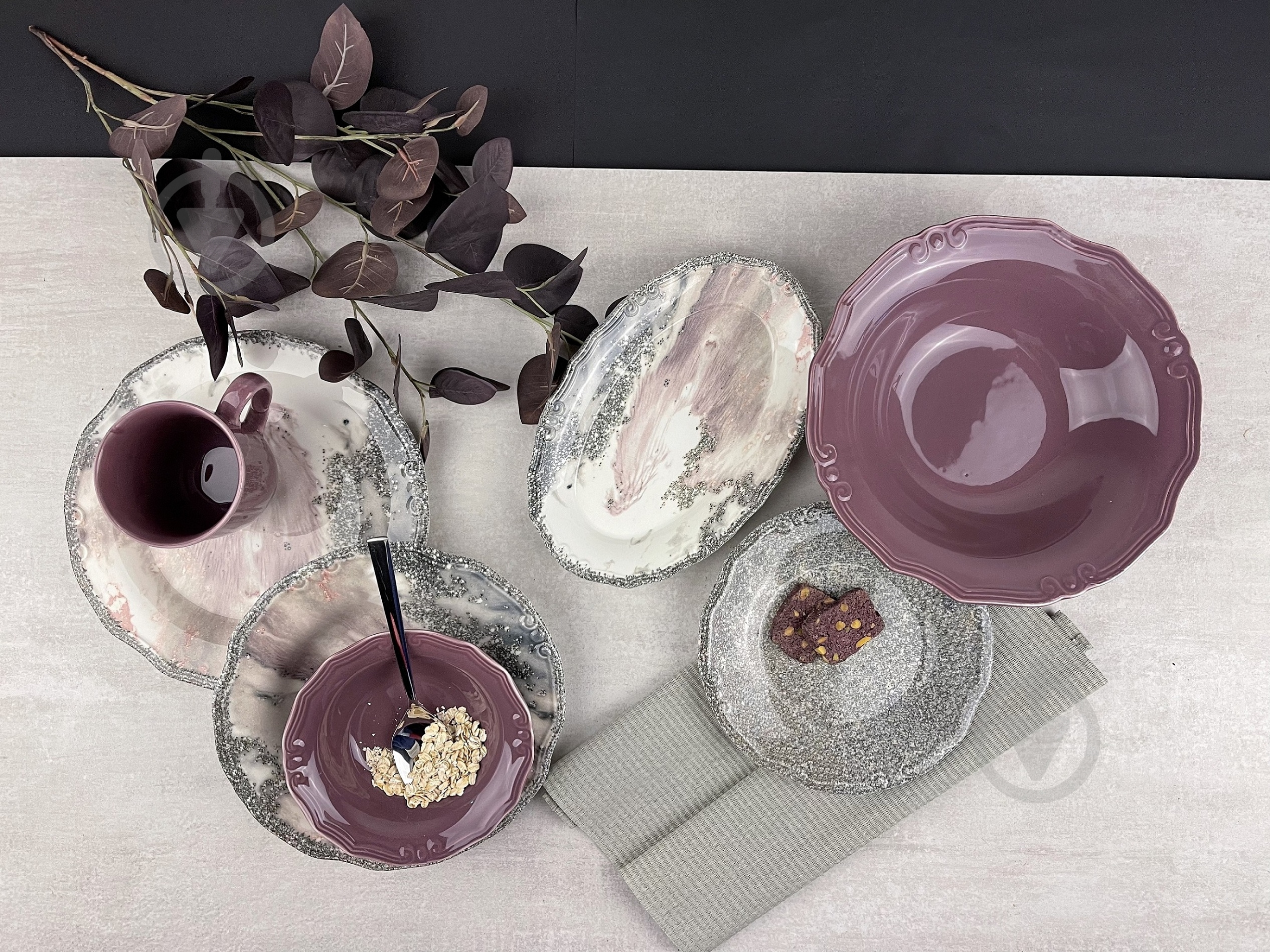 Блюдо овальне Porser Porselen Tiffany Indian Red 27 см - фото 3 Блюдо овальне Porser Porselen Tiffany Indian Red 27 см - фото 3