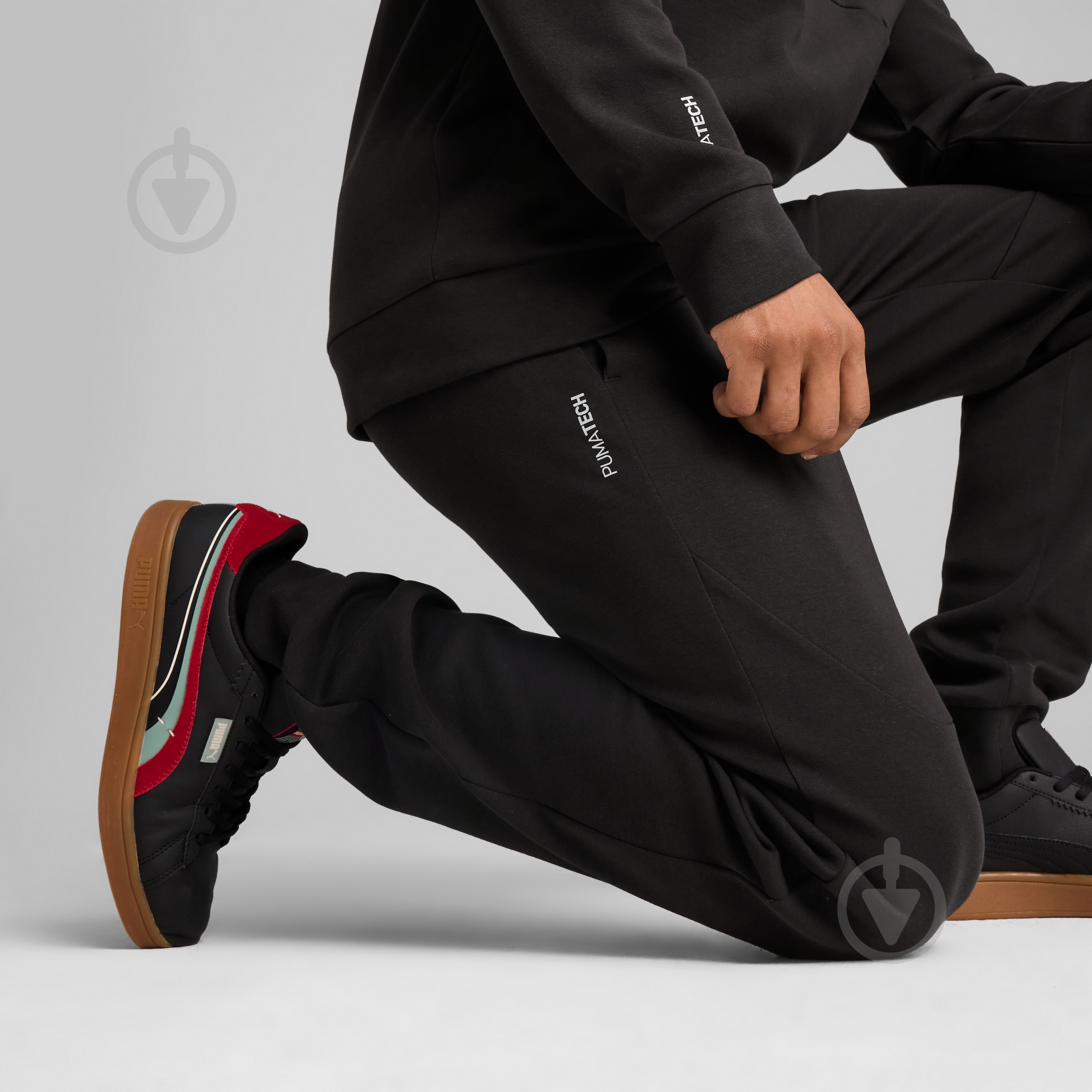 Брюки Puma PUMATECH Pants DK cl 68460101 р. S черный - фото 7 Брюки Puma PUMATECH Pants DK cl 68460101 р. S черный - фото 7