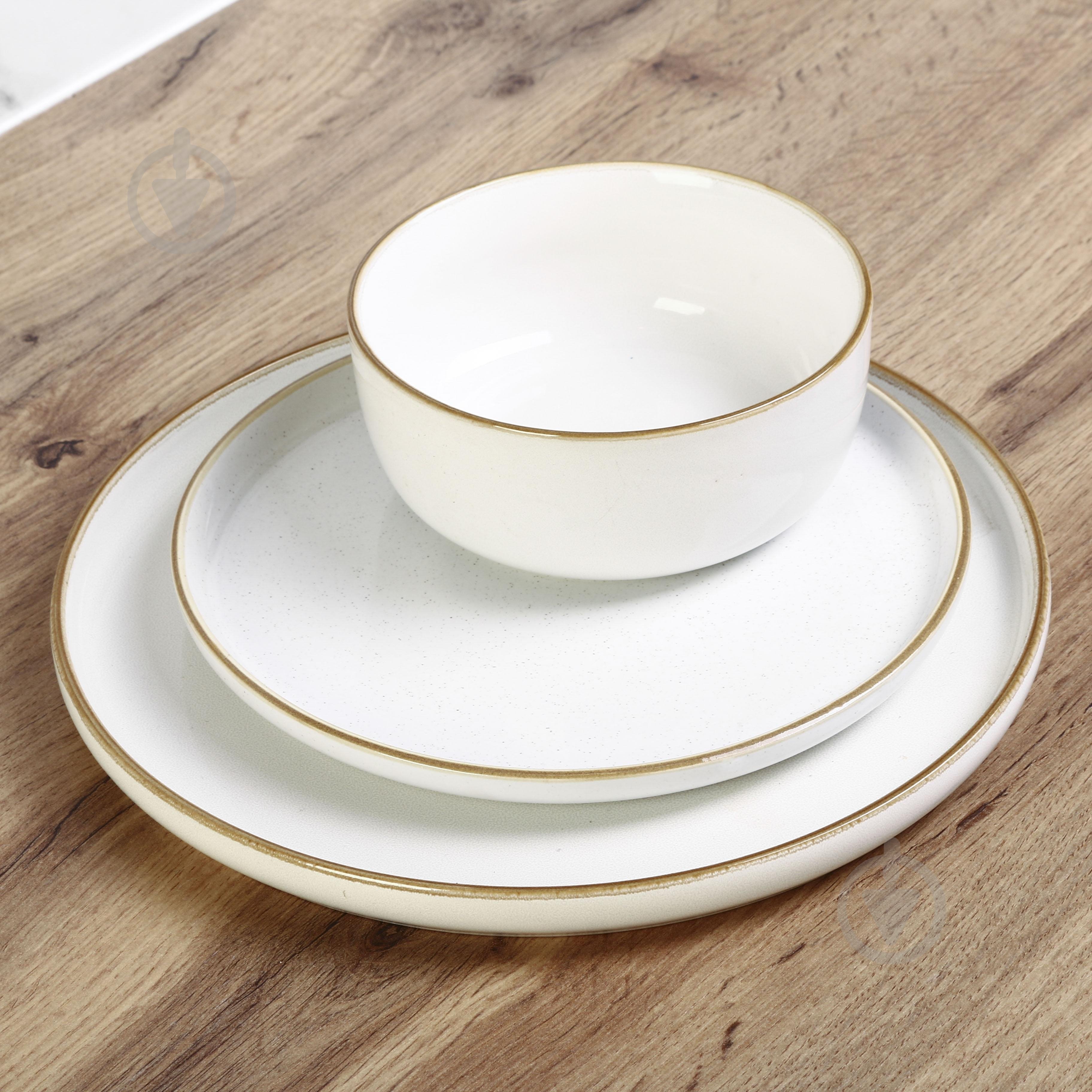 Тарілка супова Fiora Amaryllis 14 см 600 мл - фото 3 Тарілка супова Fiora Amaryllis 14 см 600 мл - фото 3