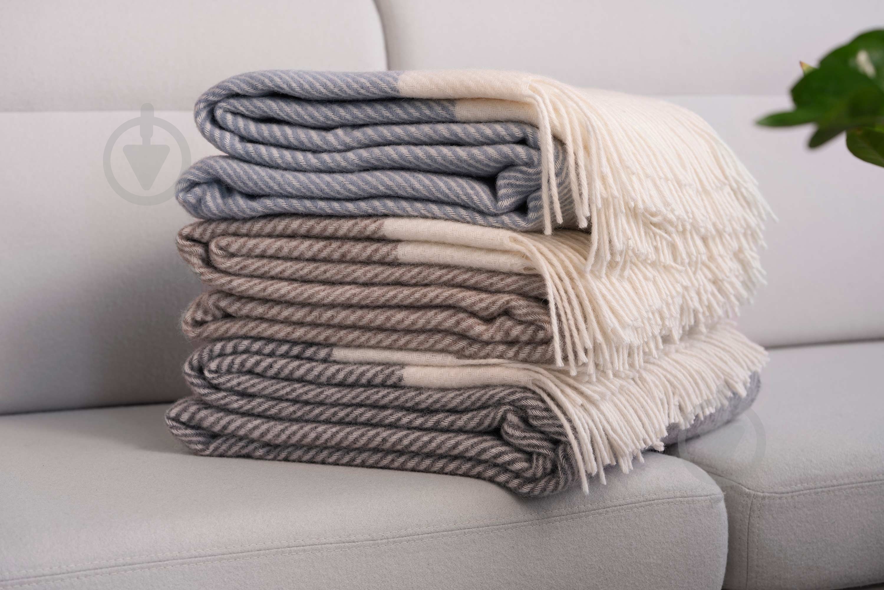 Плед Leonardo Bianco ART0503LB 140x200 см голубой Ardesto - фото 3