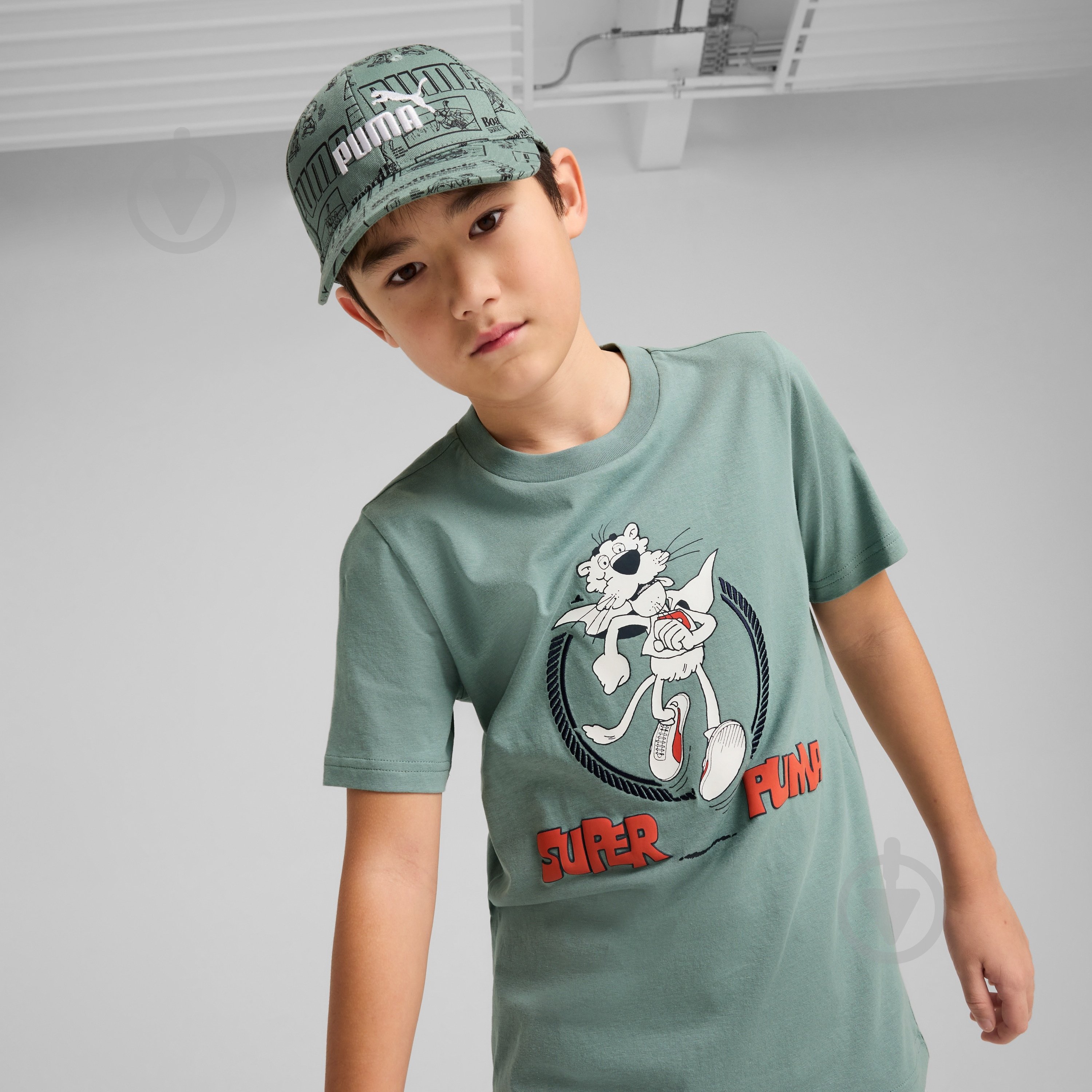 Кепка Puma ESS NO.1 LOGO AOP BB Cap Jr 02612601 OSFC зеленый - фото 3