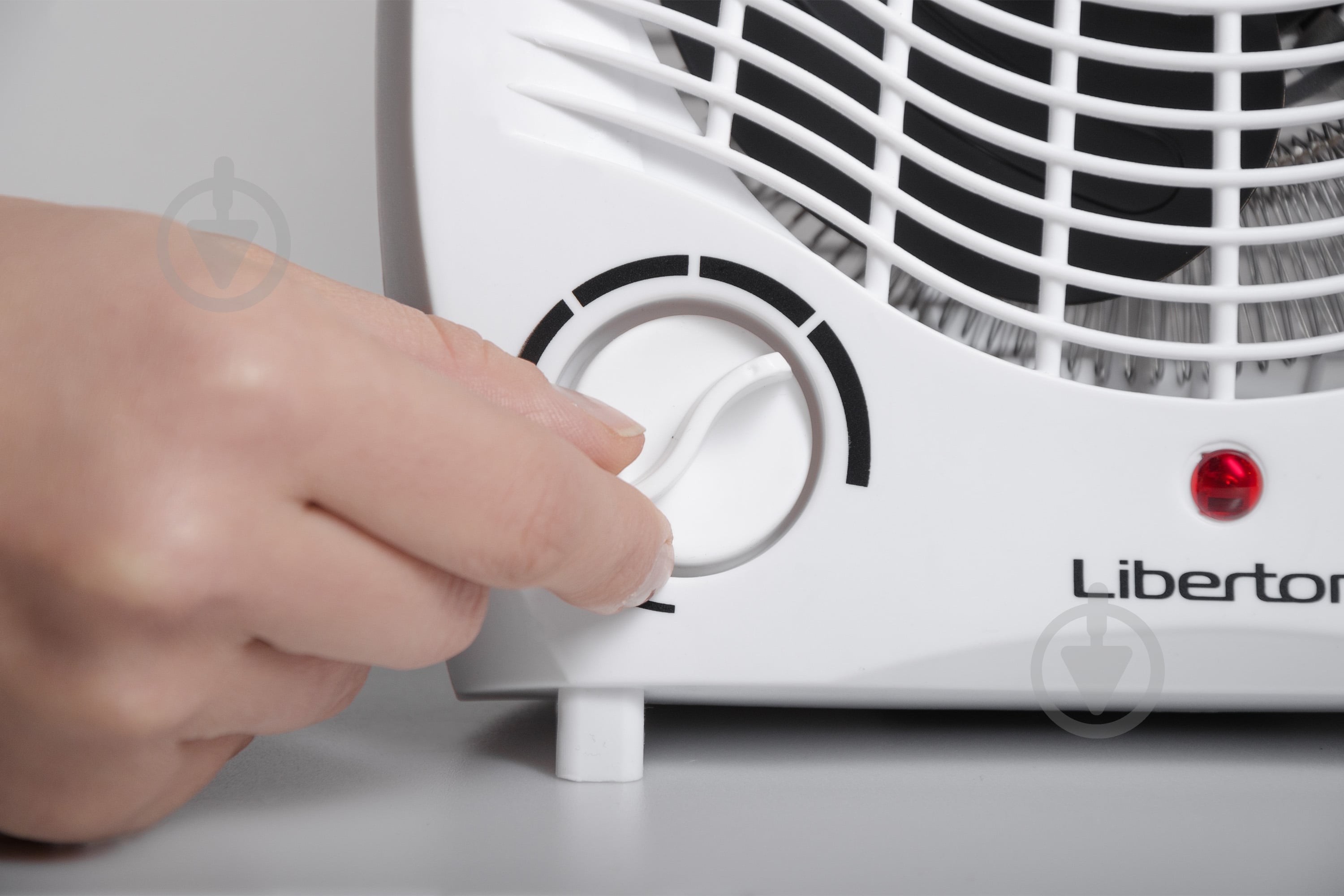 Тепловентилятор Liberton LFH-5400 - фото 6