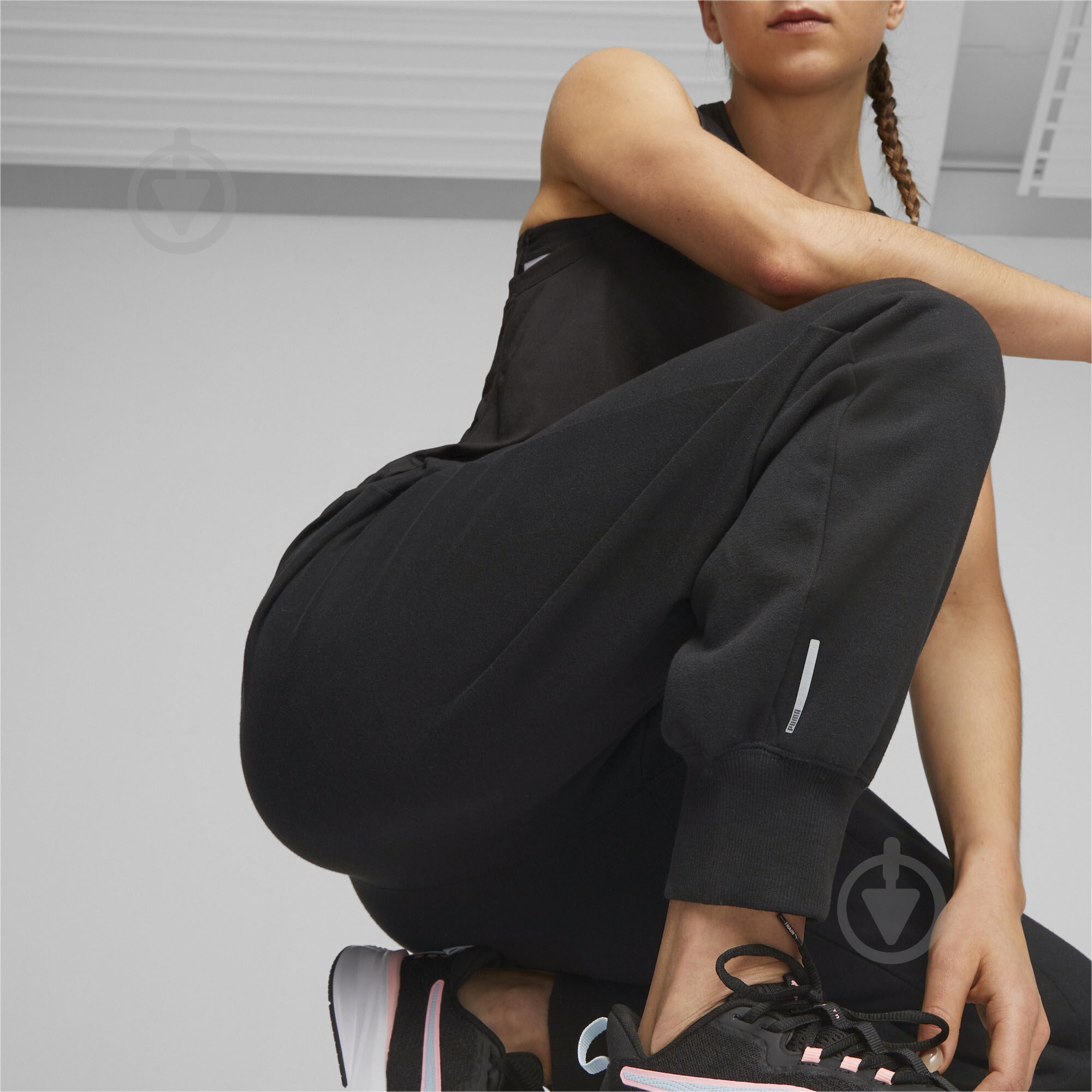 Штани Puma Train Favorite Fleece Pant 52423401 р. S чорний - фото 5 Штани Puma Train Favorite Fleece Pant 52423401 р. S чорний - фото 5