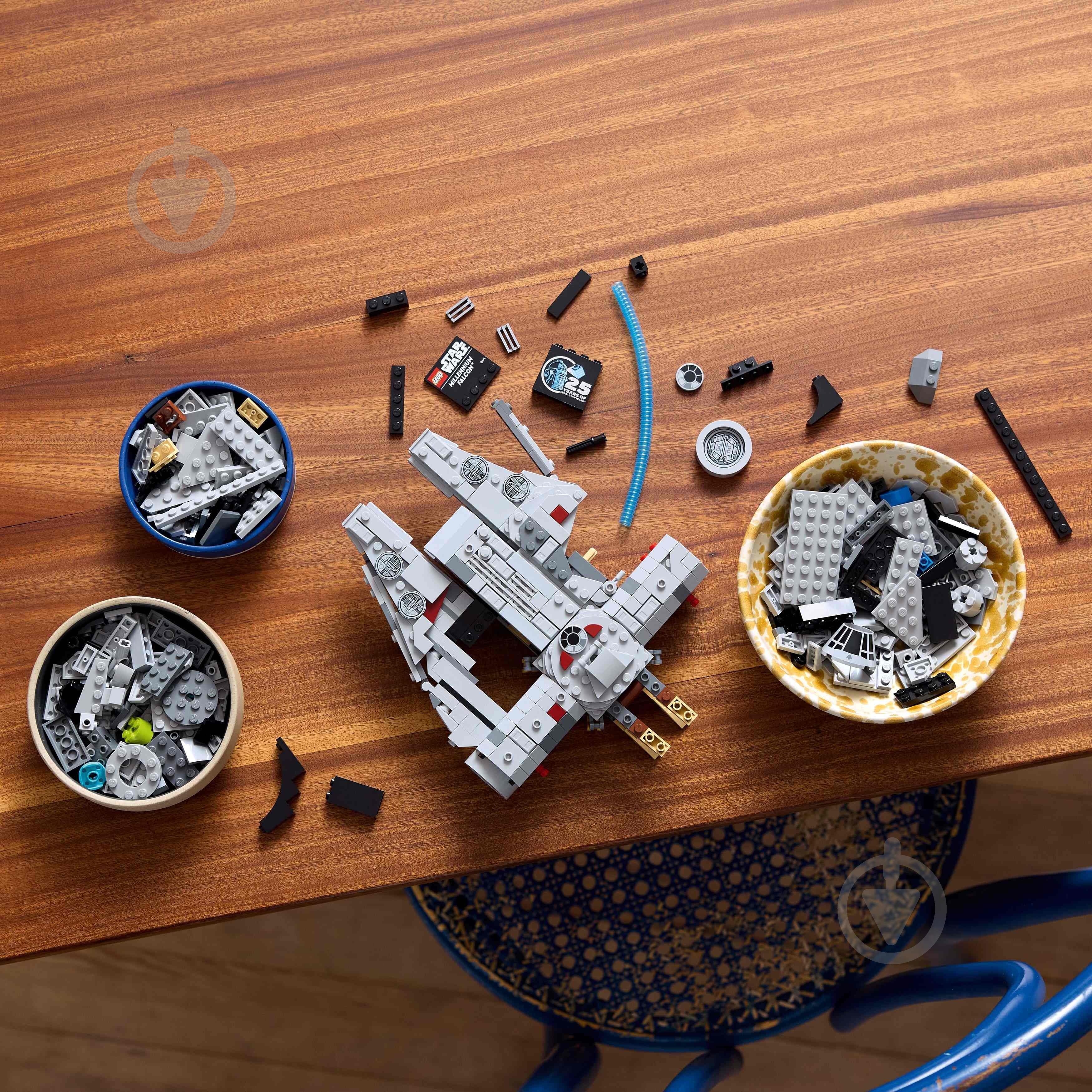 Конструктор LEGO Star Wars Тисячолітній сокіл 75375 - фото 5