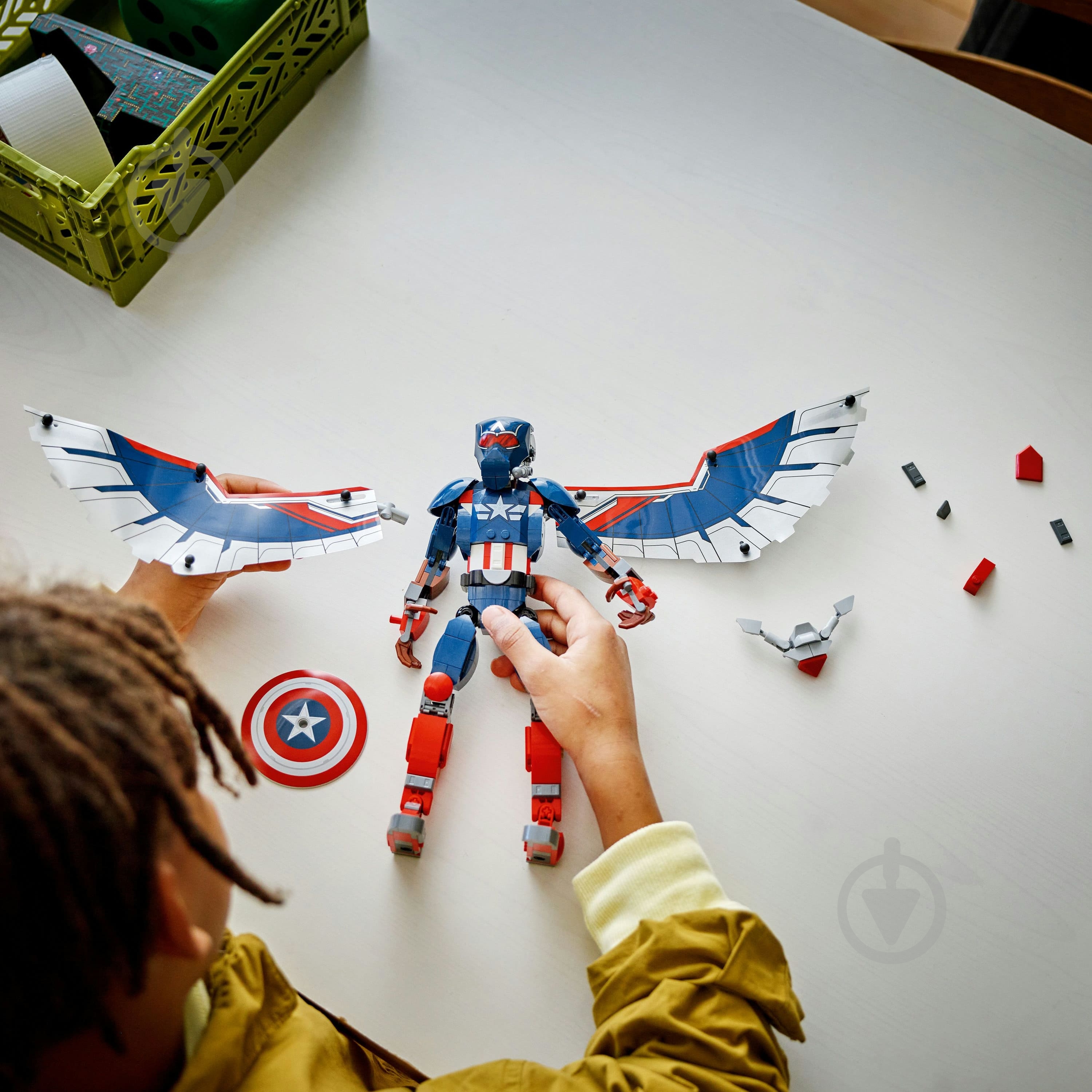 ᐉ Конструктор LEGO Super Heroes Marvel Фигурка Нового Капитана