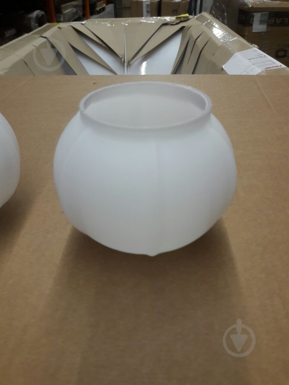 УЦЕНКА! Плафон Corona E27 Accento lighting ALG-78931glass белый (УЦ №2531) - фото 7 УЦЕНКА! Плафон Corona E27 Accento lighting ALG-78931glass белый (УЦ №2531) - фото 7