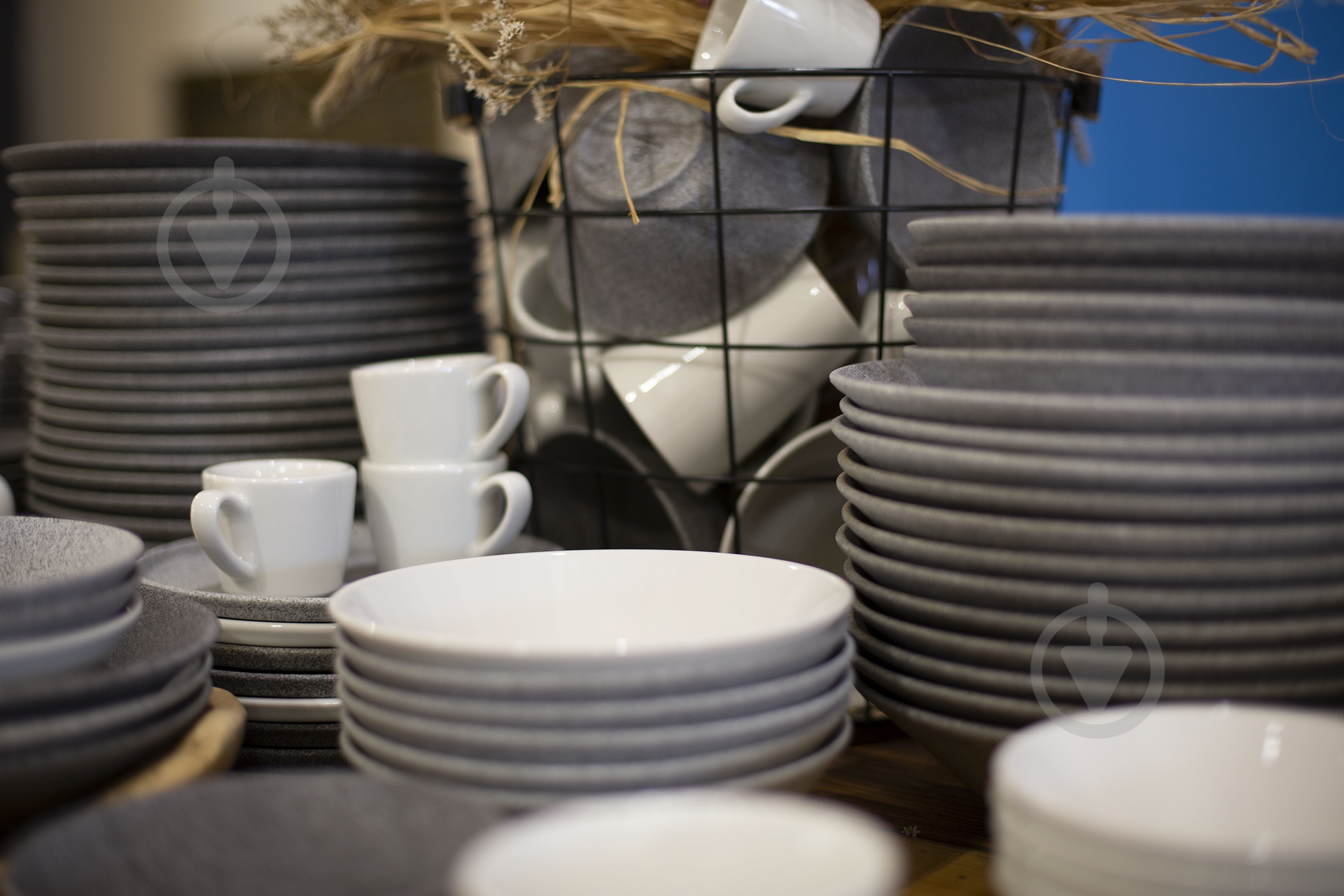 Тарелка обеденная G.Benedikt 24 см серая полированная G4Y2124Granit - фото 9