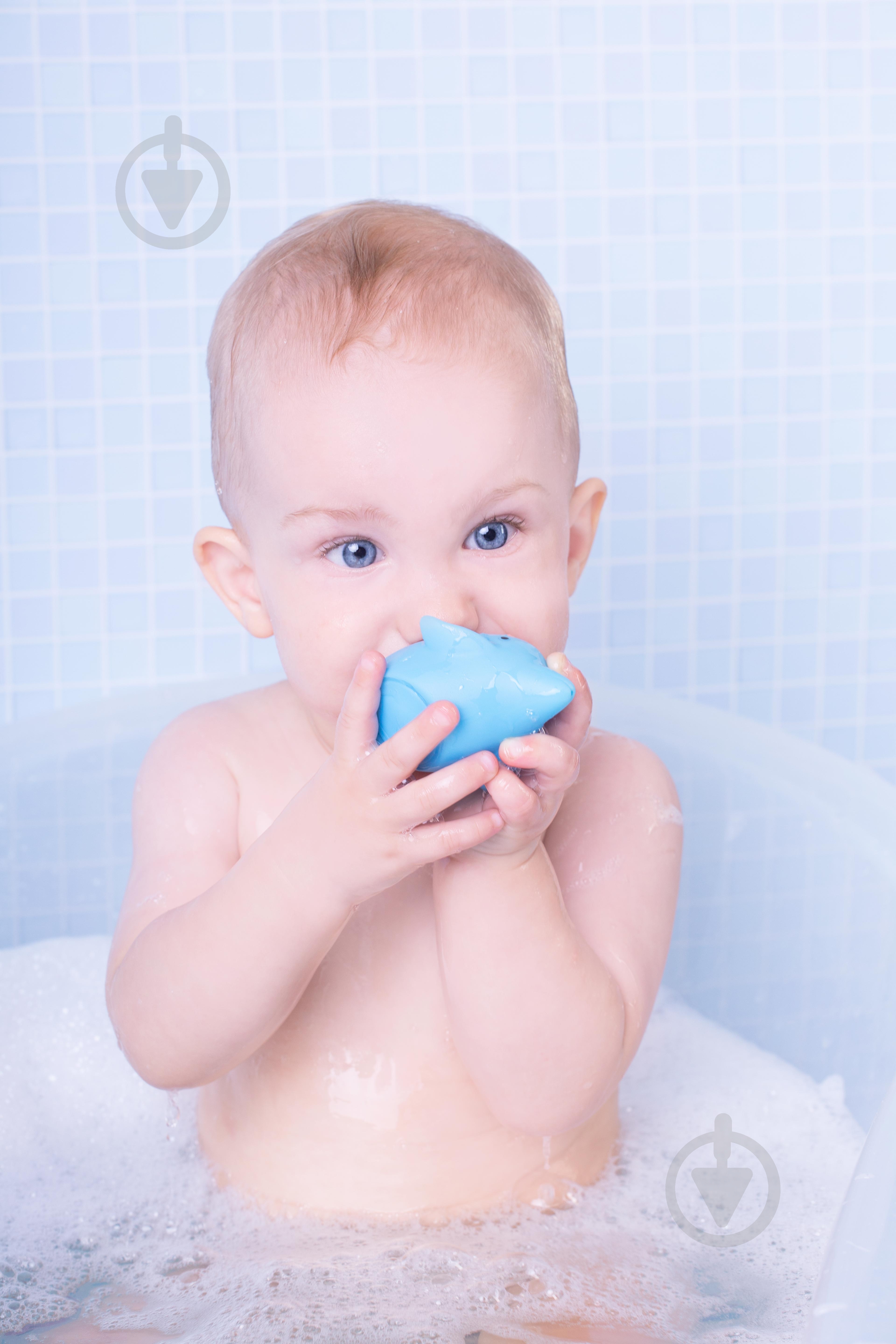 Игрушка Bebelino Дельфин со светом для игры в воде 58094 - фото 4