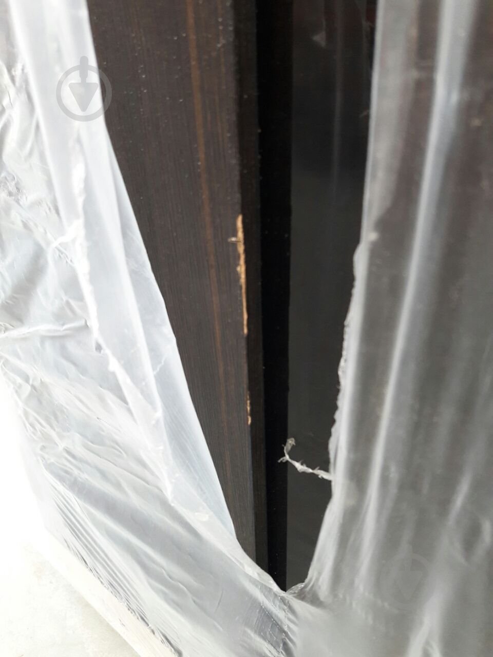 УЦЕНКА! Дверное полотно ОМиС Домино-R ПО черное стекло 800 мм дуб венге (УЦ №2454) - фото 7 УЦЕНКА! Дверное полотно ОМиС Домино-R ПО черное стекло 800 мм дуб венге (УЦ №2454) - фото 7