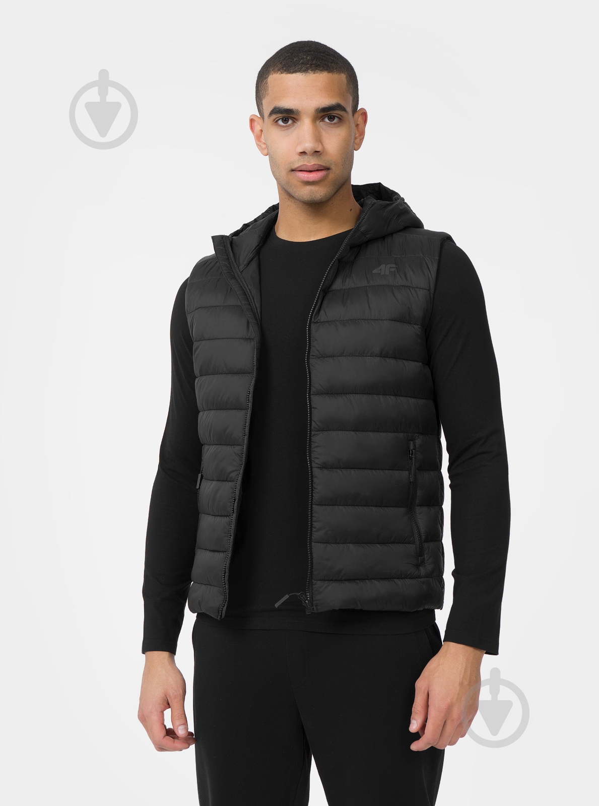 Жилет 4F VEST JACKET M017 4FSS23TVJAM017-20S р.2XL черный - фото 1 Жилет 4F VEST JACKET M017 4FSS23TVJAM017-20S р.2XL черный - фото 1