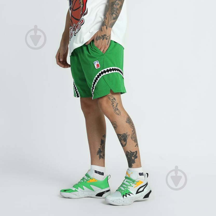 Шорты Puma CROWD CRAZE MESH SHORT 62721901 р. M зеленый - фото 2 Шорты Puma CROWD CRAZE MESH SHORT 62721901 р. M зеленый - фото 2