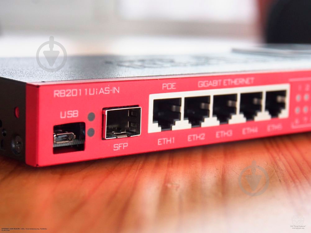 Маршрутизатор Mikrotik RB2011 (RB2011UiAS-IN) - фото 4