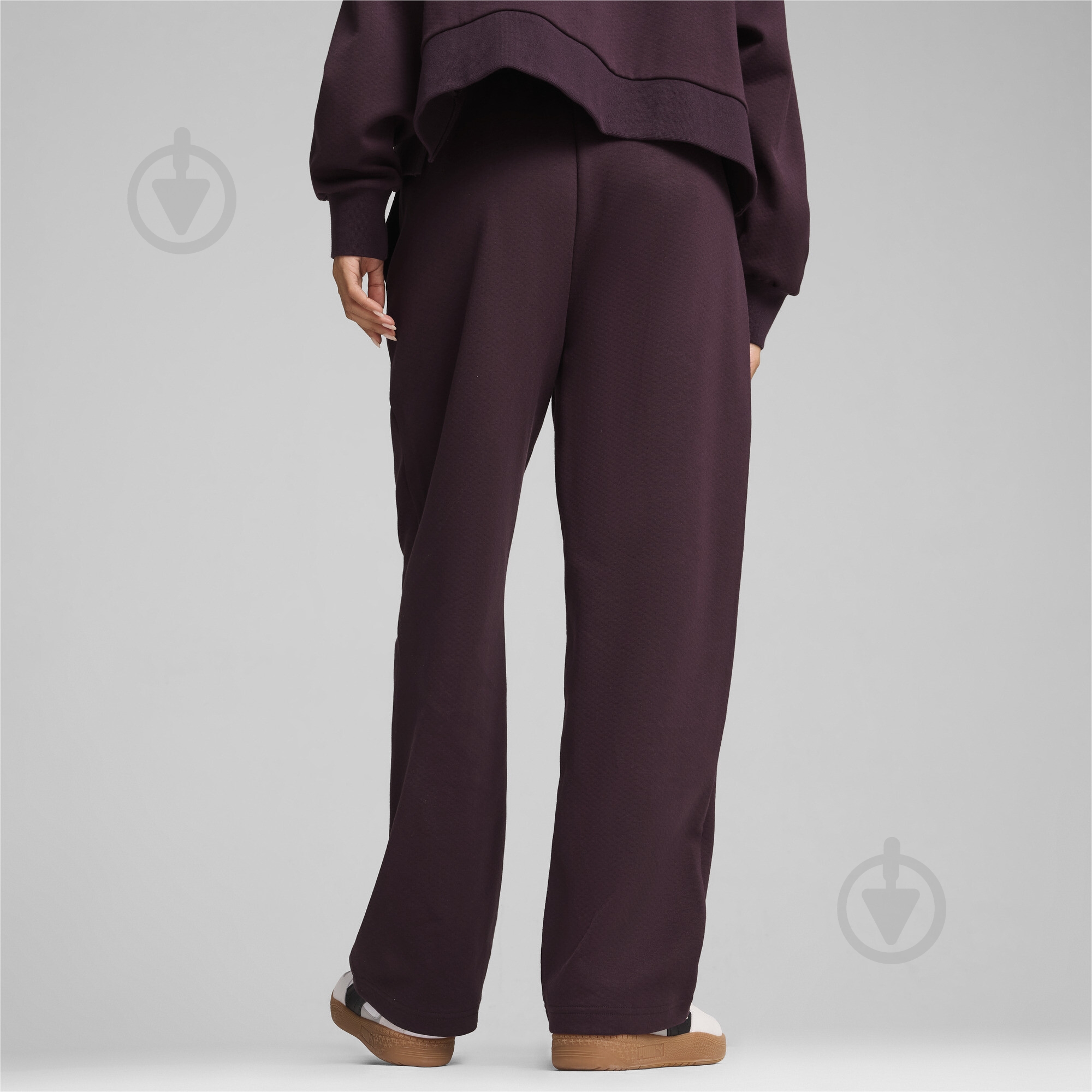Брюки Puma CLASSICS PINTUCK SWEATPANTS DK 62663844 р. XS бордовый - фото 3