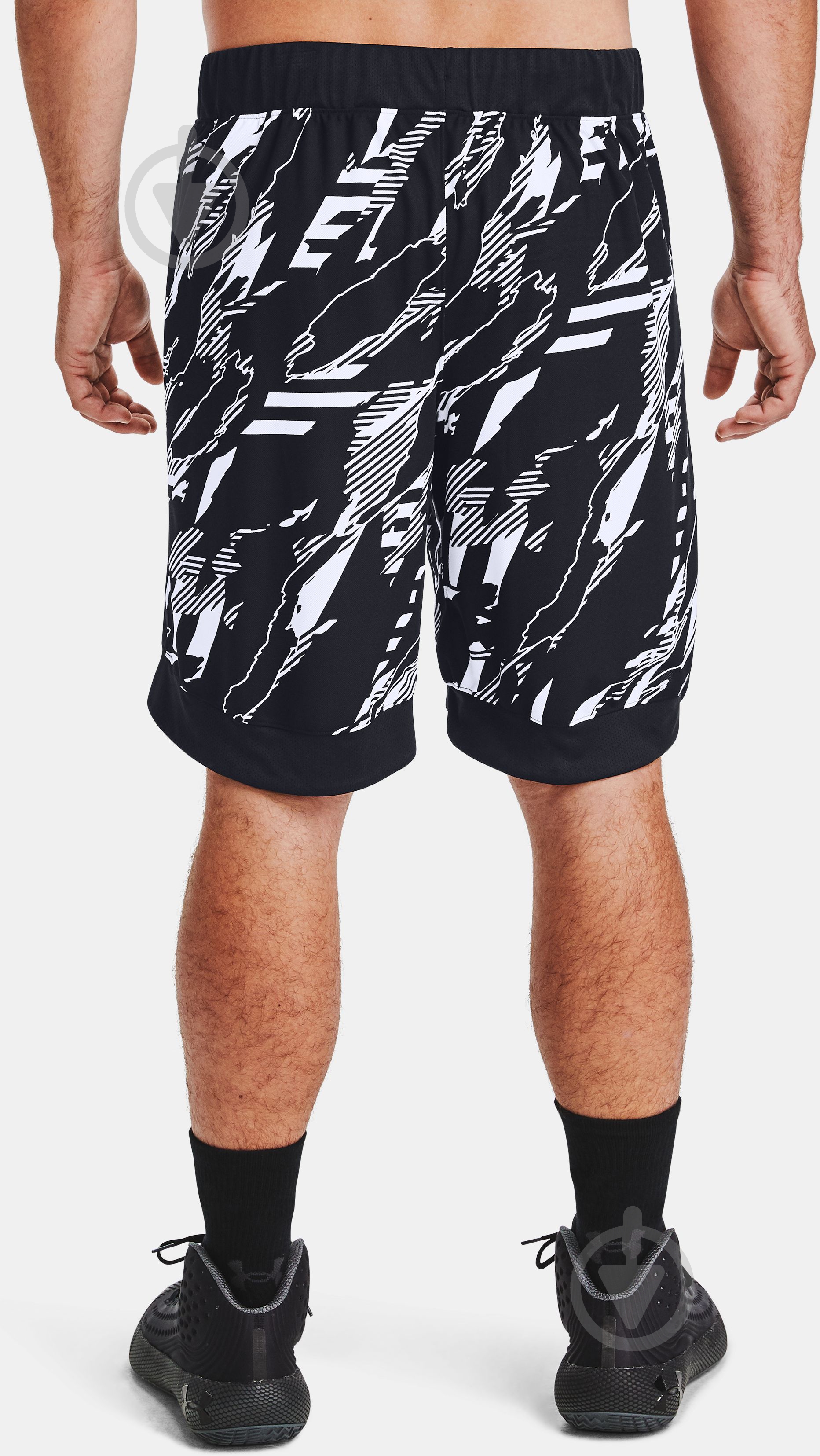 Шорты Under Armour UA PRINTED RETRO SHORT 1356880-001 р. M черный - фото 4 Шорты Under Armour UA PRINTED RETRO SHORT 1356880-001 р. M черный - фото 4