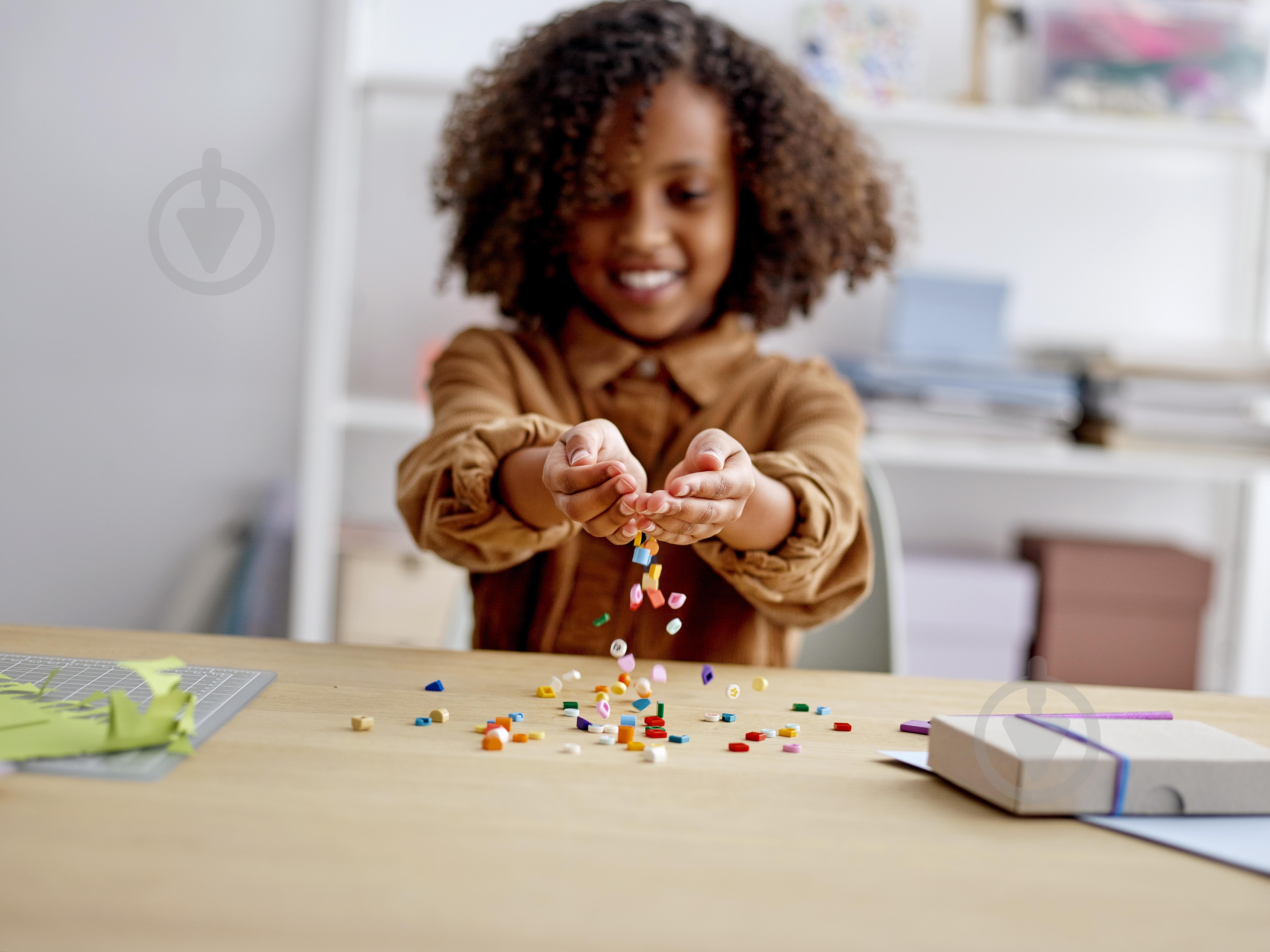 Конструктор LEGO Dots Додаткові елементи. Випуск 4 41931 - фото 4 Конструктор LEGO Dots Додаткові елементи. Випуск 4 41931 - фото 4