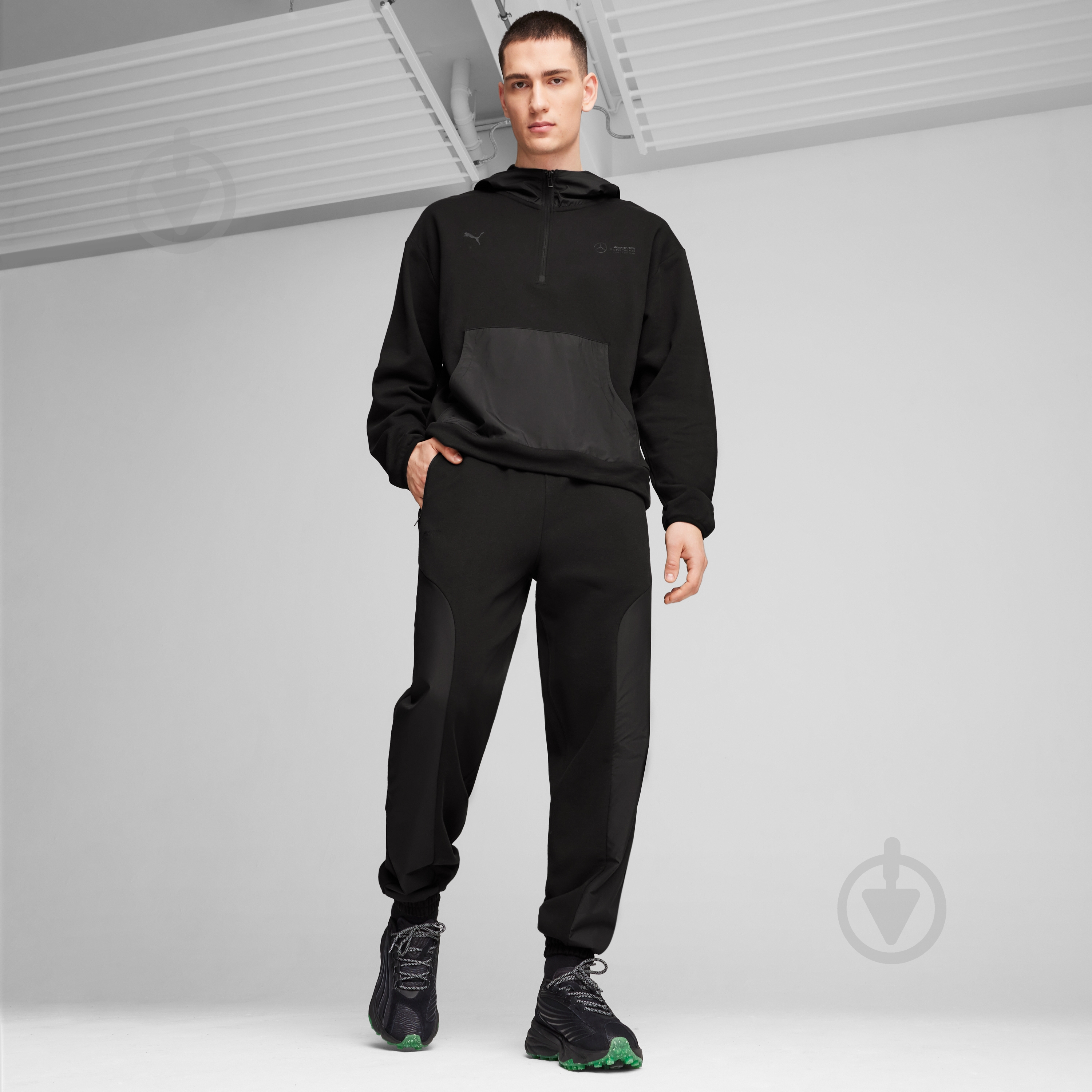 Штани Puma MAPF1 STATEMENT PANTS 62730401 р. L чорний - фото 5 Штани Puma MAPF1 STATEMENT PANTS 62730401 р. L чорний - фото 5