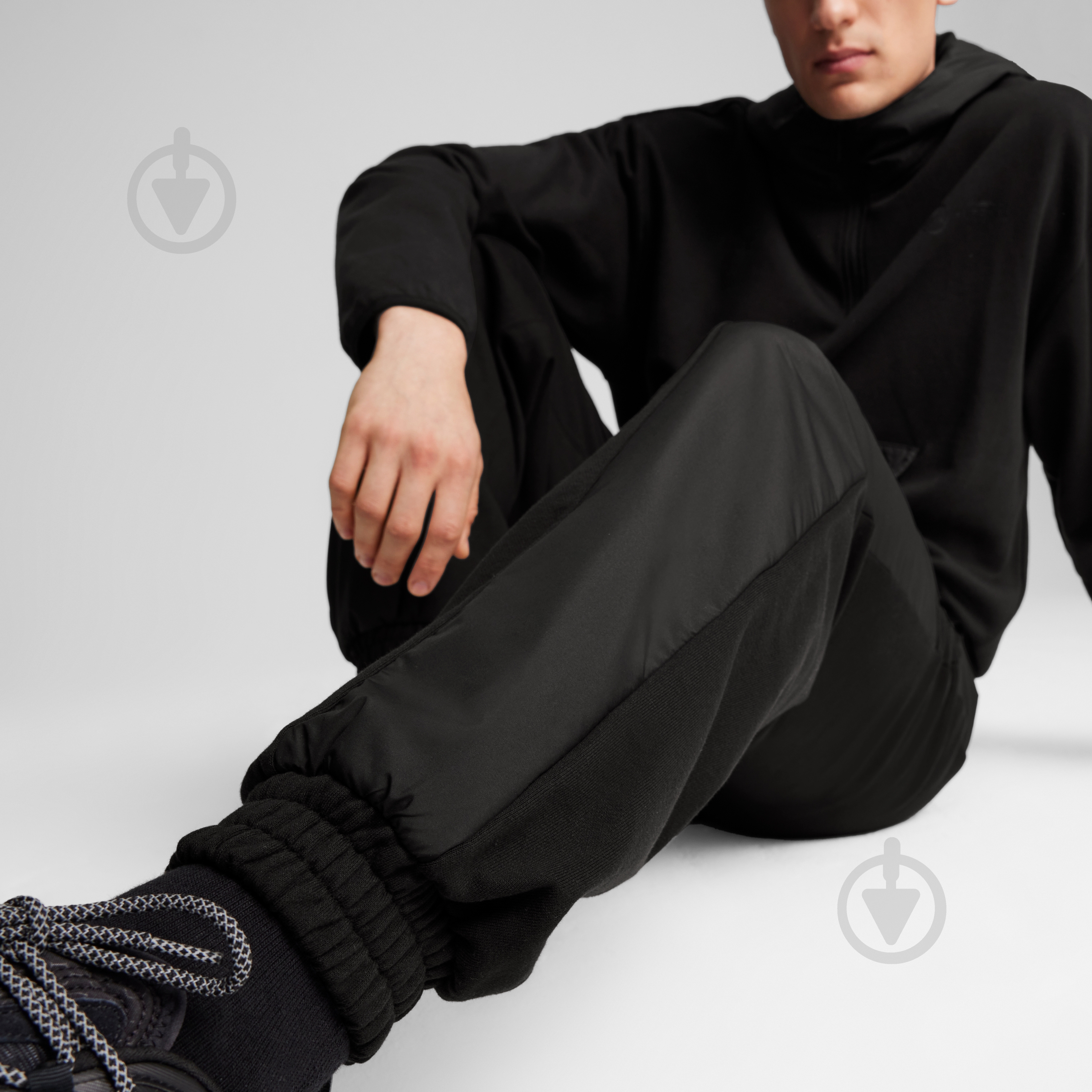 Штани Puma MAPF1 STATEMENT PANTS 62730401 р. L чорний - фото 7 Штани Puma MAPF1 STATEMENT PANTS 62730401 р. L чорний - фото 7