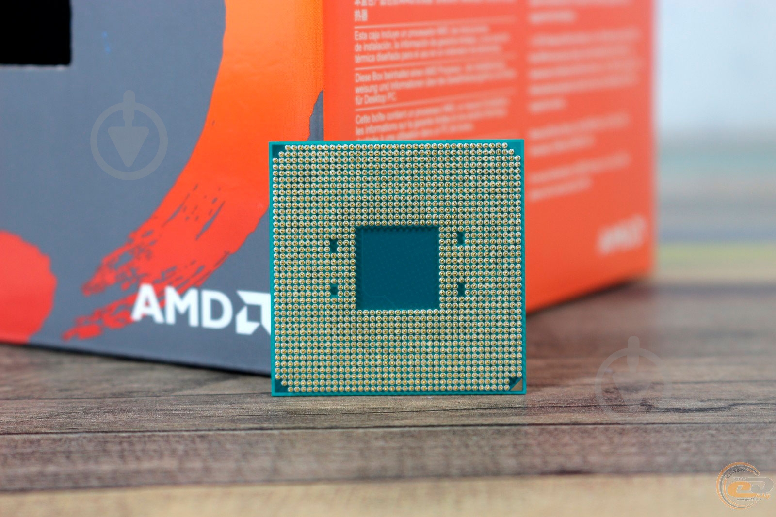 Процессор AMD Ryzen 7 3700X 3,6 GHz Socket AM4 Box (100-100000071BOX) - фото 6 Процессор AMD Ryzen 7 3700X 3,6 GHz Socket AM4 Box (100-100000071BOX) - фото 6