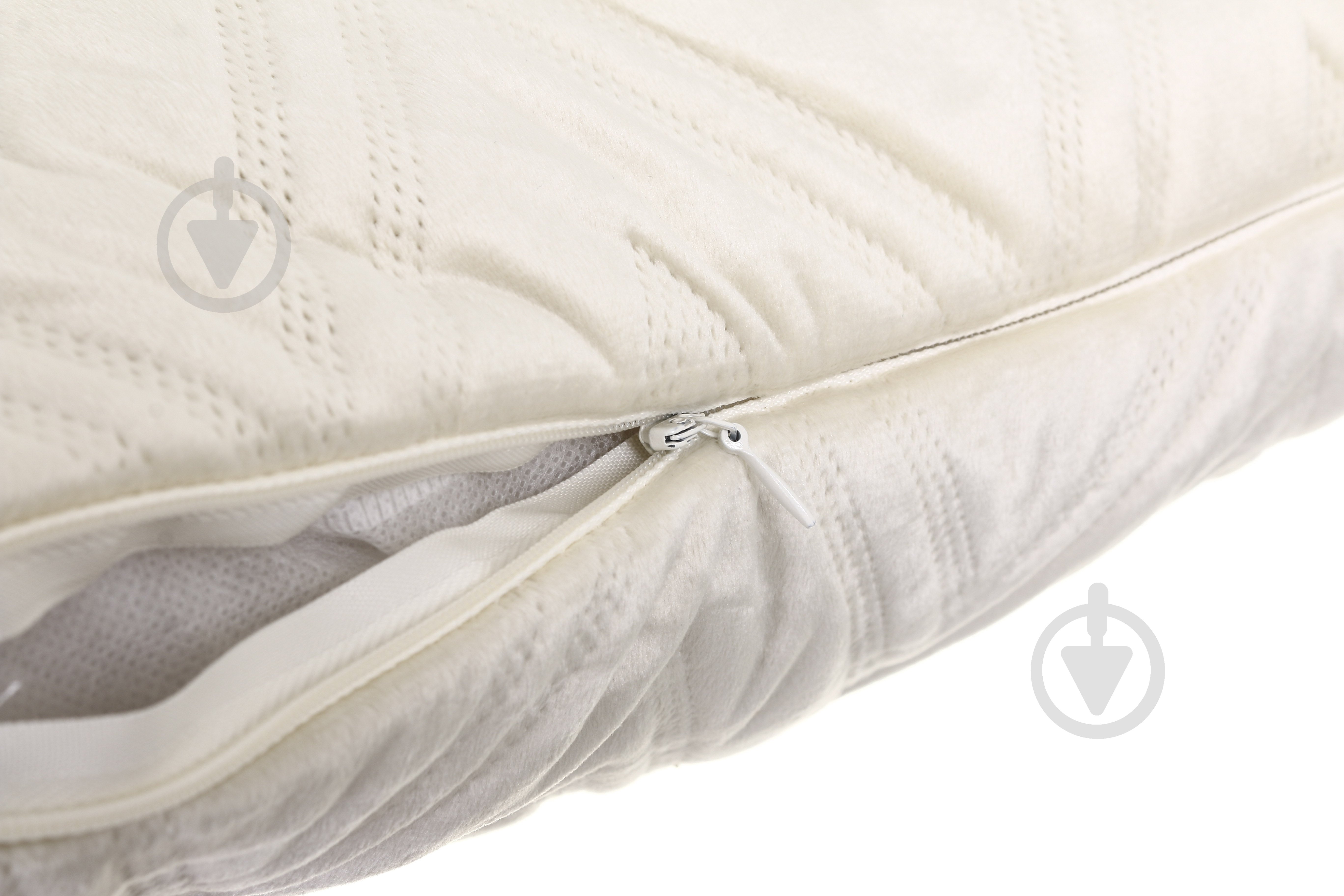 Подушка декоративна Faro 45x45 см айворі La Nuit - фото 5 Подушка декоративна Faro 45x45 см айворі La Nuit - фото 5