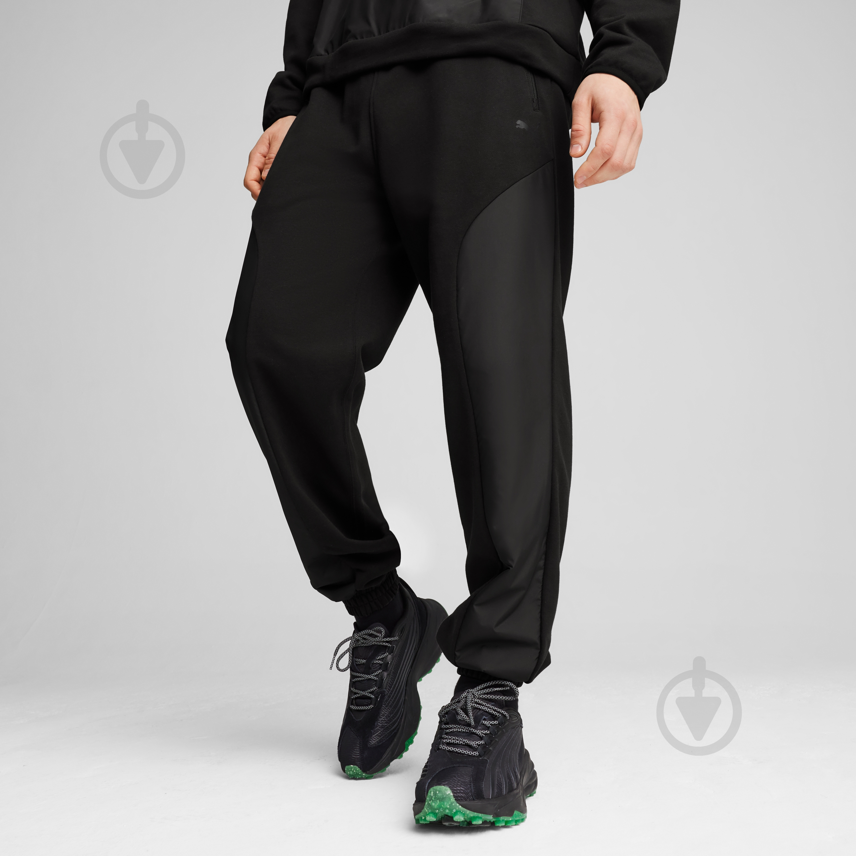 Брюки Puma MAPF1 STATEMENT PANTS 62730401 р. XL черный - фото 3 Брюки Puma MAPF1 STATEMENT PANTS 62730401 р. XL черный - фото 3