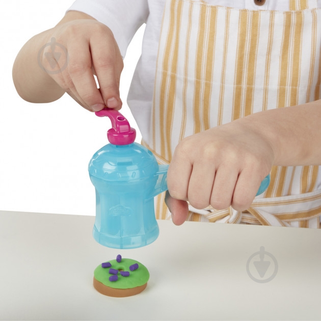 Ігровий набір Hasbro Play Doh Випічка і пончики (E3344) - фото 11 Ігровий набір Hasbro Play Doh Випічка і пончики (E3344) - фото 11