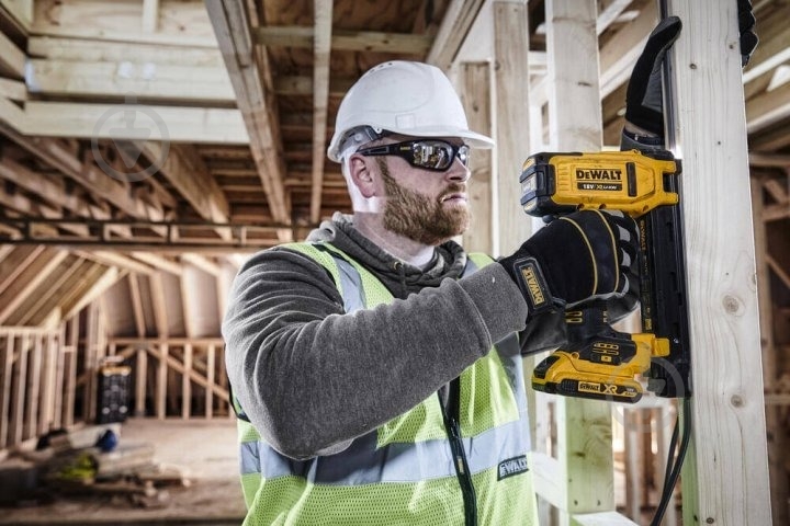 Степлер аккумуляторный DeWalt DCN701D2 - фото 8