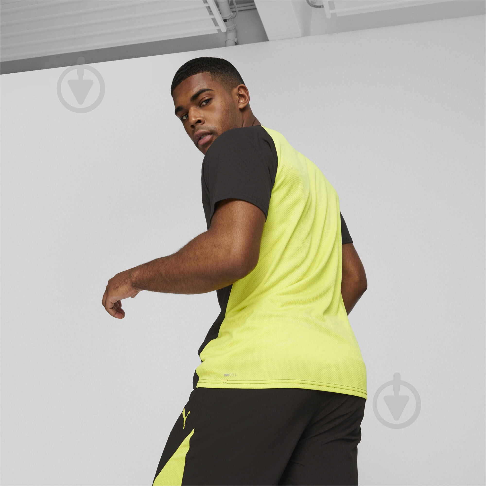 Футболка Puma PUMA FIT TRIBLEND ULTRABREATHE TEE 52441540 р.M чорний - фото 4